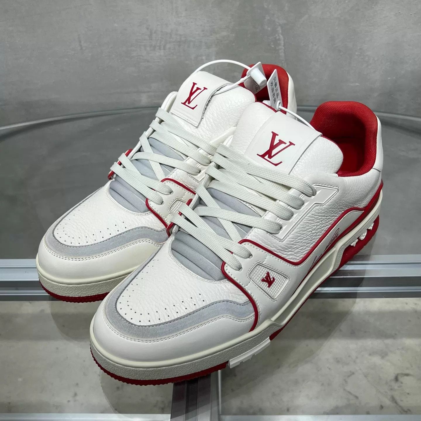 Louis Vuitton LV Trainer White Red Cement UK9 New Boxed YH27713 Size US 10 / EU 43 - 2 Thumbnail