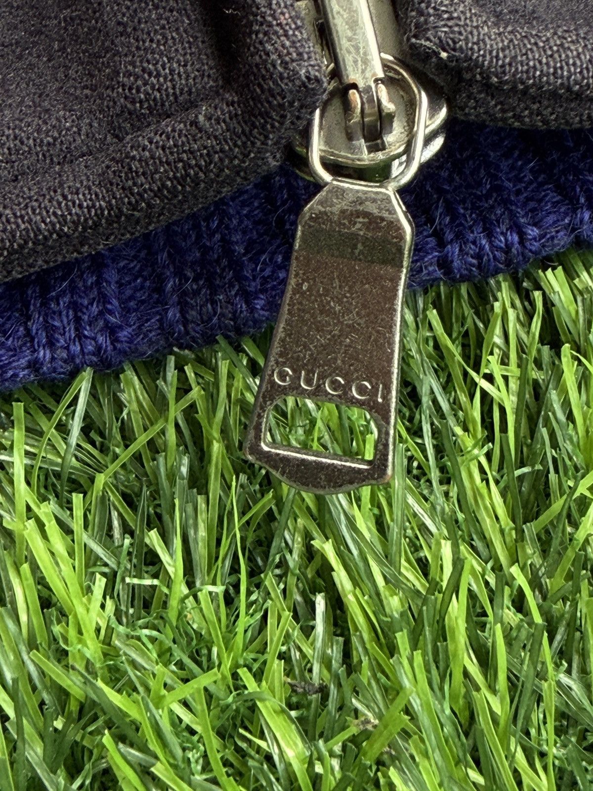 Gucci Bee embroidered wool Bomper Size US L / EU 52-54 / 3 - 12 Thumbnail