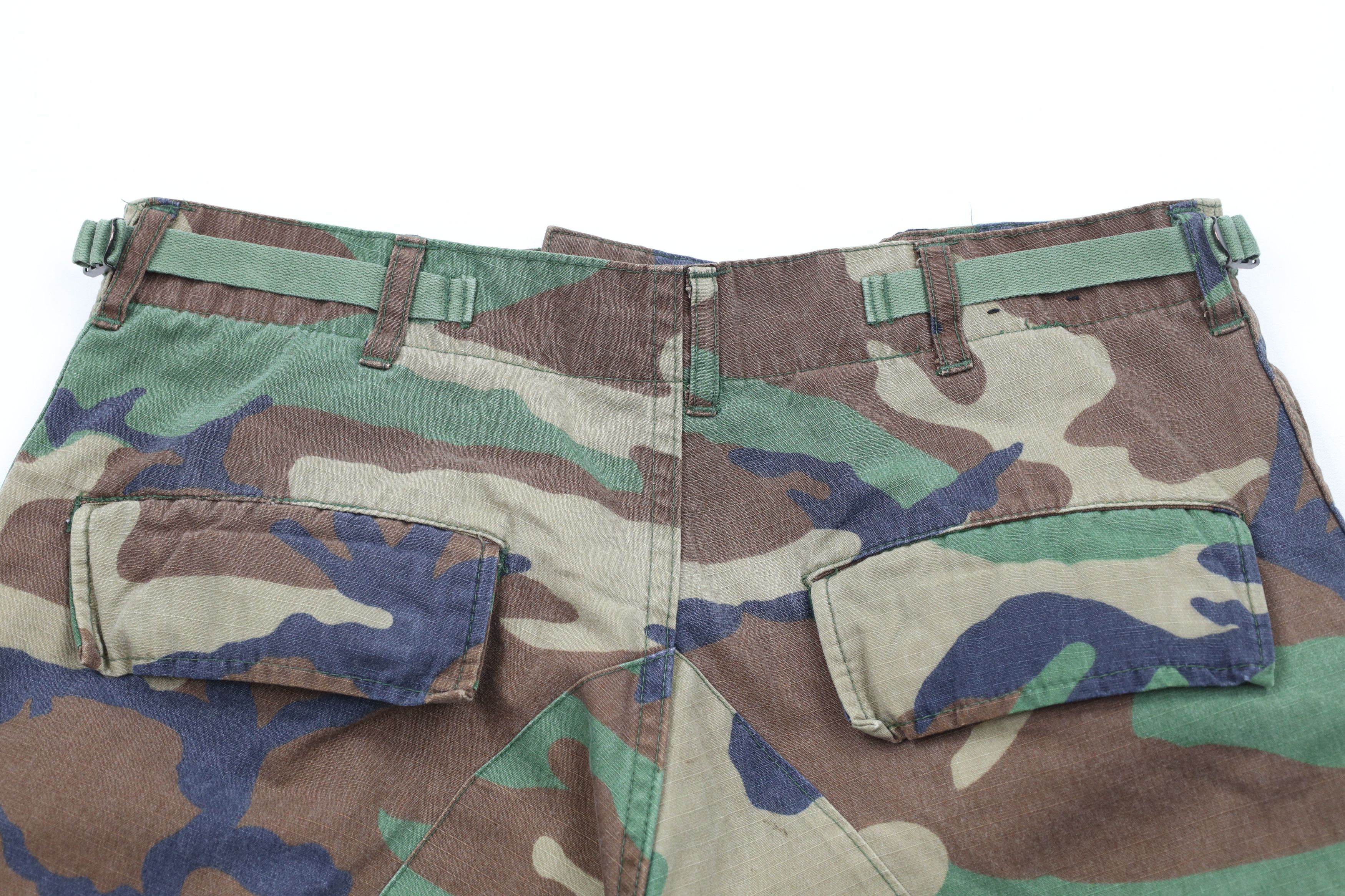 Vintage Vintage 90s Streetwear Camouflage Ripstop Cargo Shorts Size US 30 / EU 46 - 11 Thumbnail