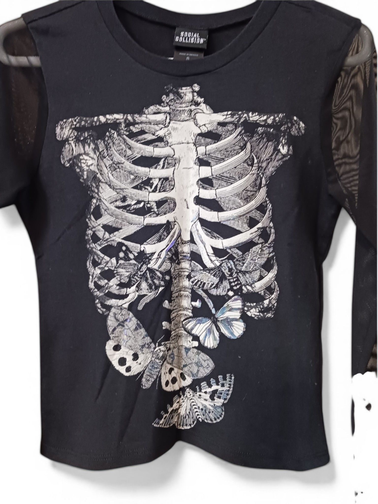 Hot Topic Hot Topic Social Collision Rib Cage Moth Mesh Sleeve Top Size S / US 4 / IT 40 - 3 Thumbnail