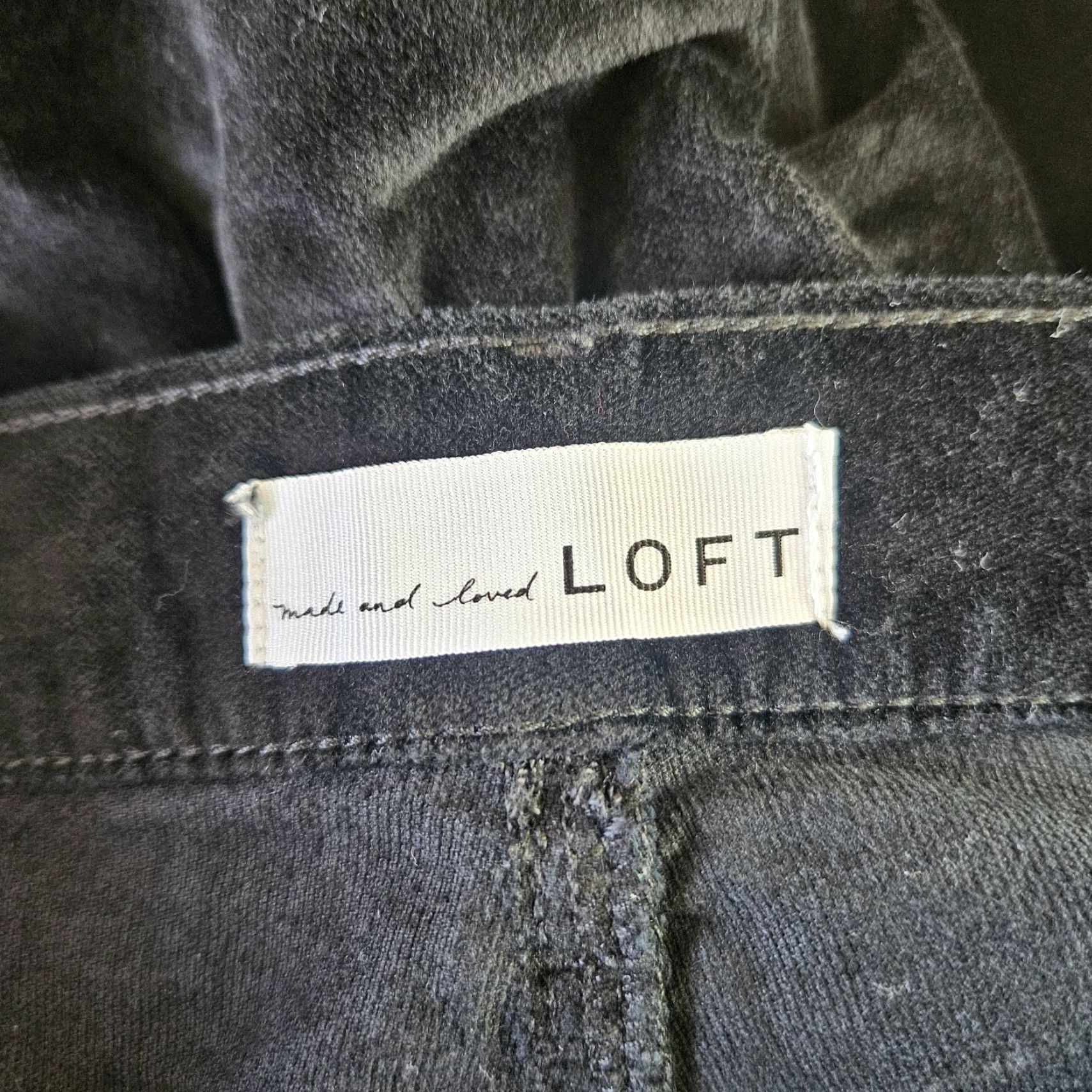 Loft VINTAGE LOFT Ann Taylor LOFT Womens Velvet Skinny Pants Sz 14 Solid Black High Rise Size 36" / US 14 / IT 50 - 8 Thumbnail