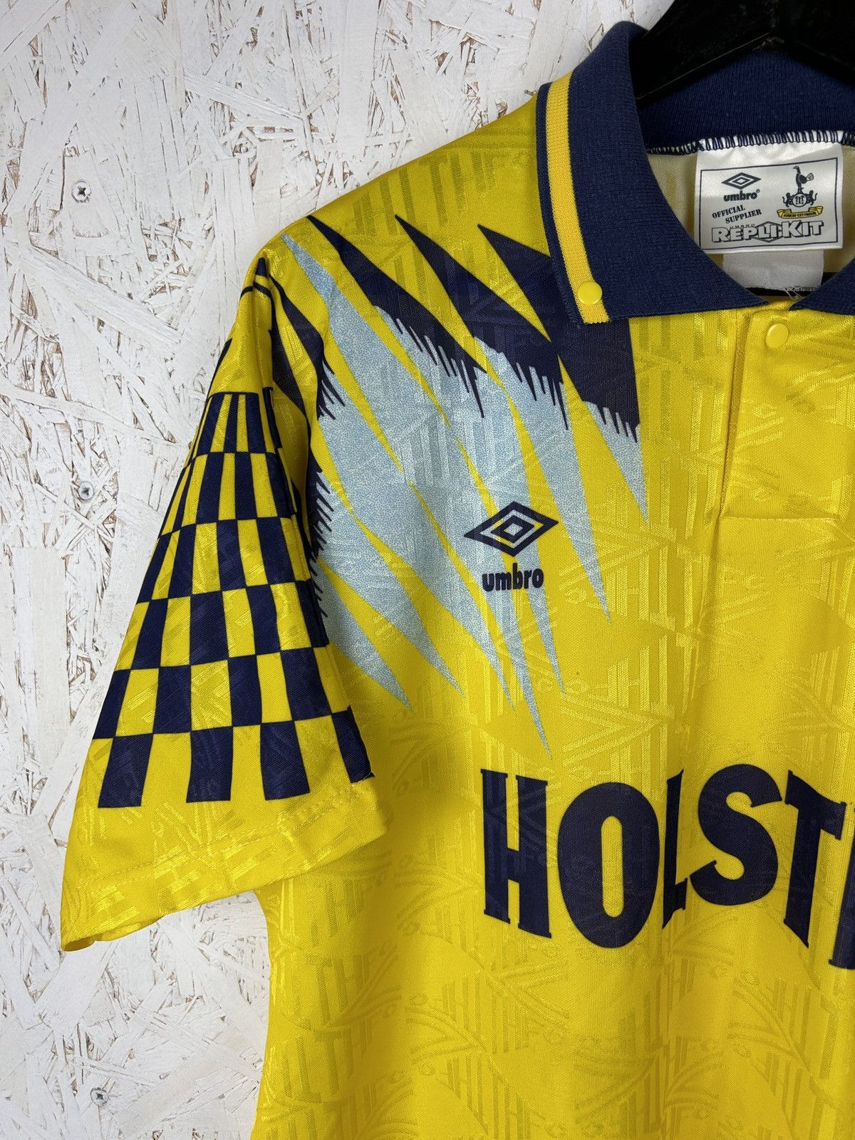 Umbro 90s Vintage Umbro Tottenham 1991/92/93 Away Soccer Jersey Size US XL / EU 56 / 4 - 2 Thumbnail