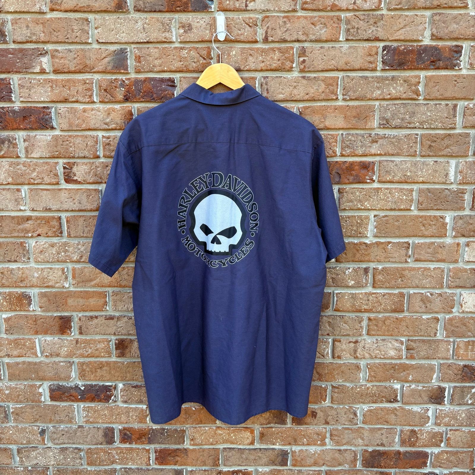 Vintage Vintage Y2K Harley Davidson Museum Shop Shirt XL Size US XL / EU 56 / 4 - 3 Thumbnail