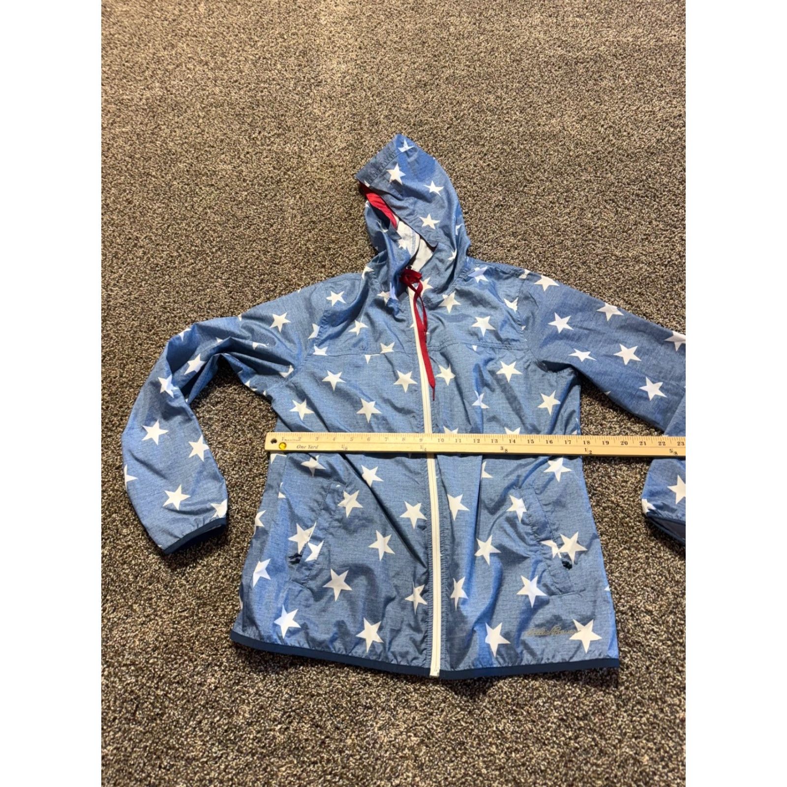 Eddie Bauer Eddie Bauer Womens Jacket Small Lightweight Windbreaker Stars Geometric Blue Polyester Zip Casual Regular Sleeve Windbreaker Mens Womens Girls? Size S / US 4 / IT 40 - 3 Thumbnail