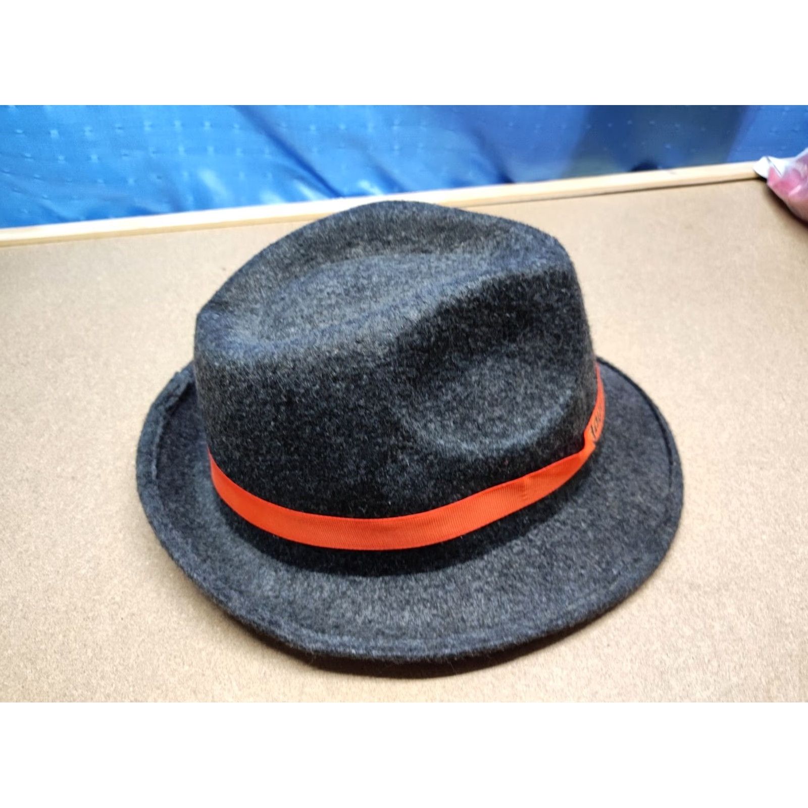 FELT Jagermeister Mens Trilby Fedora Size 58 Polyester Felt Gray Promotional Germany Casual Party/Cocktail Mens Fedora 58 Gray Size ONE SIZE - 3 Thumbnail