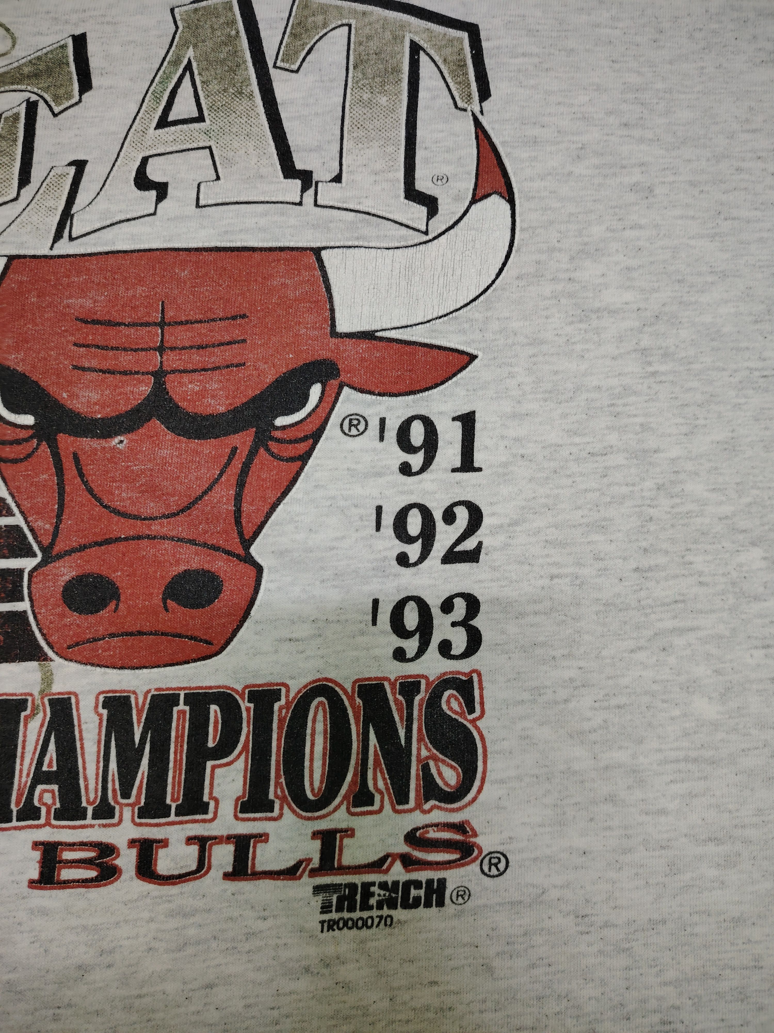 NBA × Vintage Vintage 90's Chicago Bulls 3 Peat NBA World Champions Size US XXL / EU 58 / 5 - 4 Thumbnail