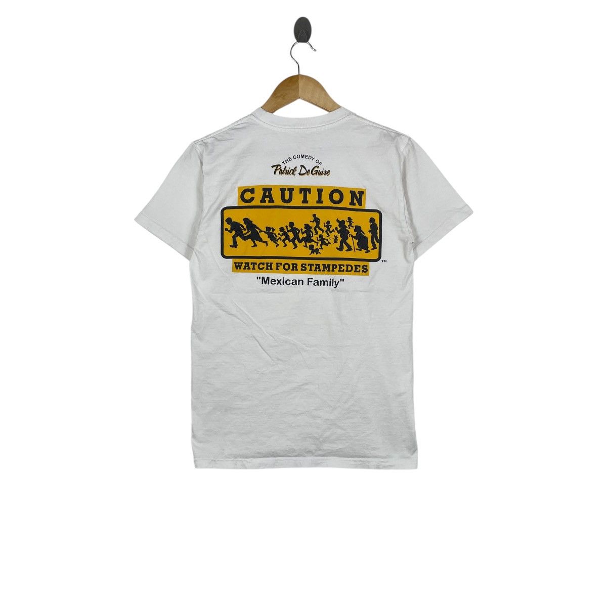 Vintage Vintage Patrick De Guire Comedy Mexican Family Tee Shirt Size US S / EU 44-46 / 1 - 6 Thumbnail
