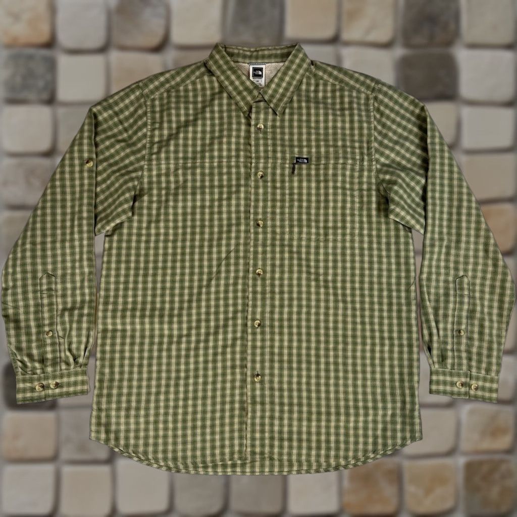 The North Face VINTAGE The North Face Button-Up Shirt Plaid Roll Up Sleeves Sz L Mens Size US L / EU 52-54 / 3 - 1 Thumbnail