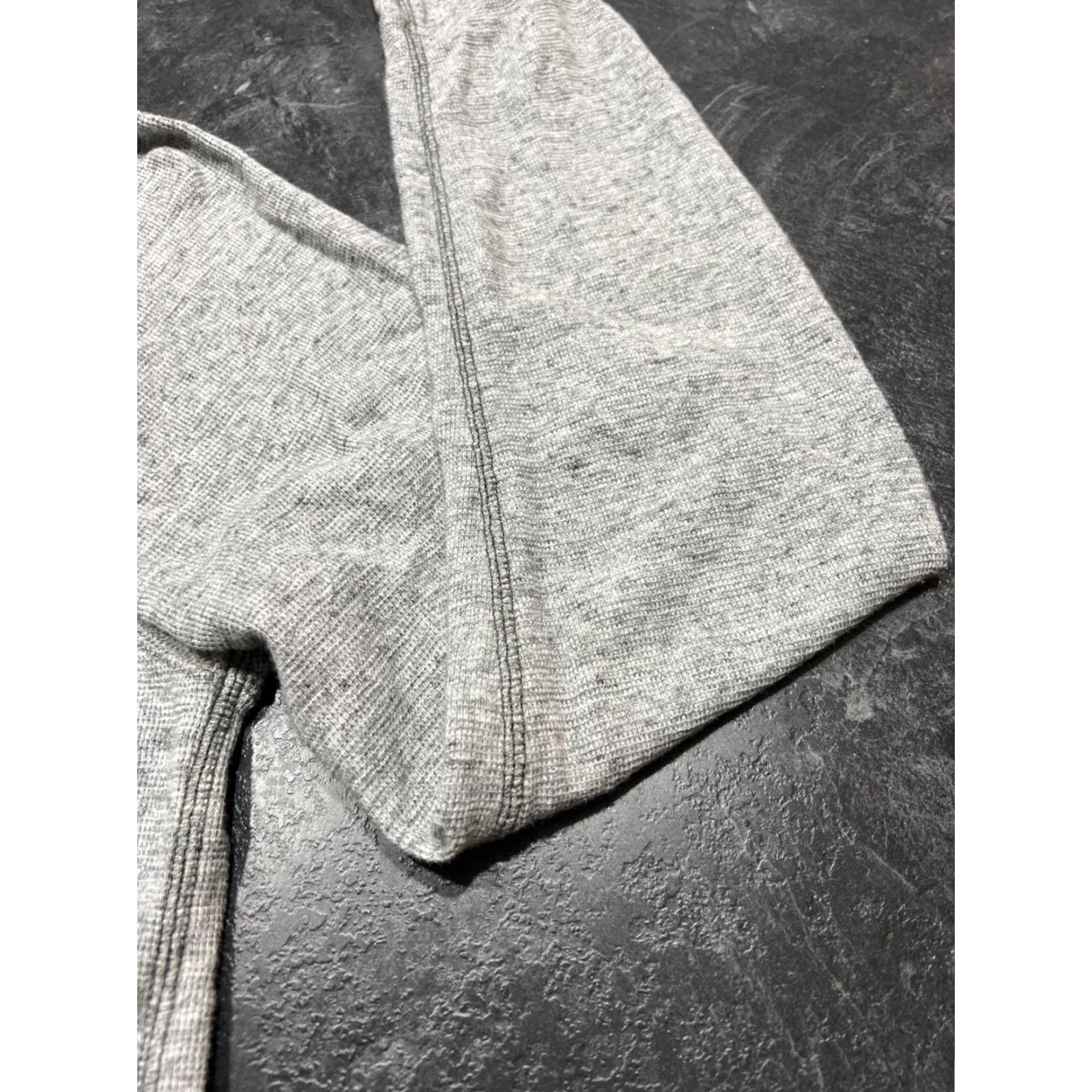 American Eagle Outfitters American Eagle Outfitters T-Shirt Mens Large L Gray Thermal Knit Outdoors Casual Size US L / EU 52-54 / 3 - 3 Thumbnail