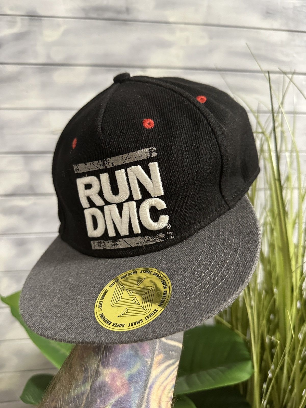 Rap Tees Rare Cap RUN DMC 2016 Rap It’s Like That Y2K Style. Size ONE SIZE - 1 Thumbnail