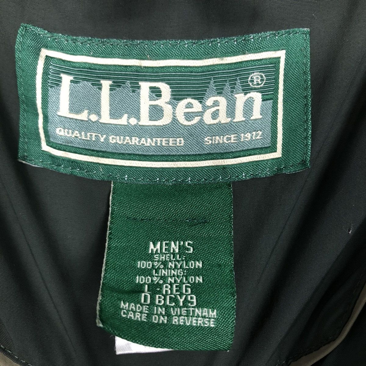 Japanese Brand 🔥RICH GREEN VINTAGE SURVIVAL JACKET ZIPPER L.L.BEAN Size US L / EU 52-54 / 3 - 22 Thumbnail