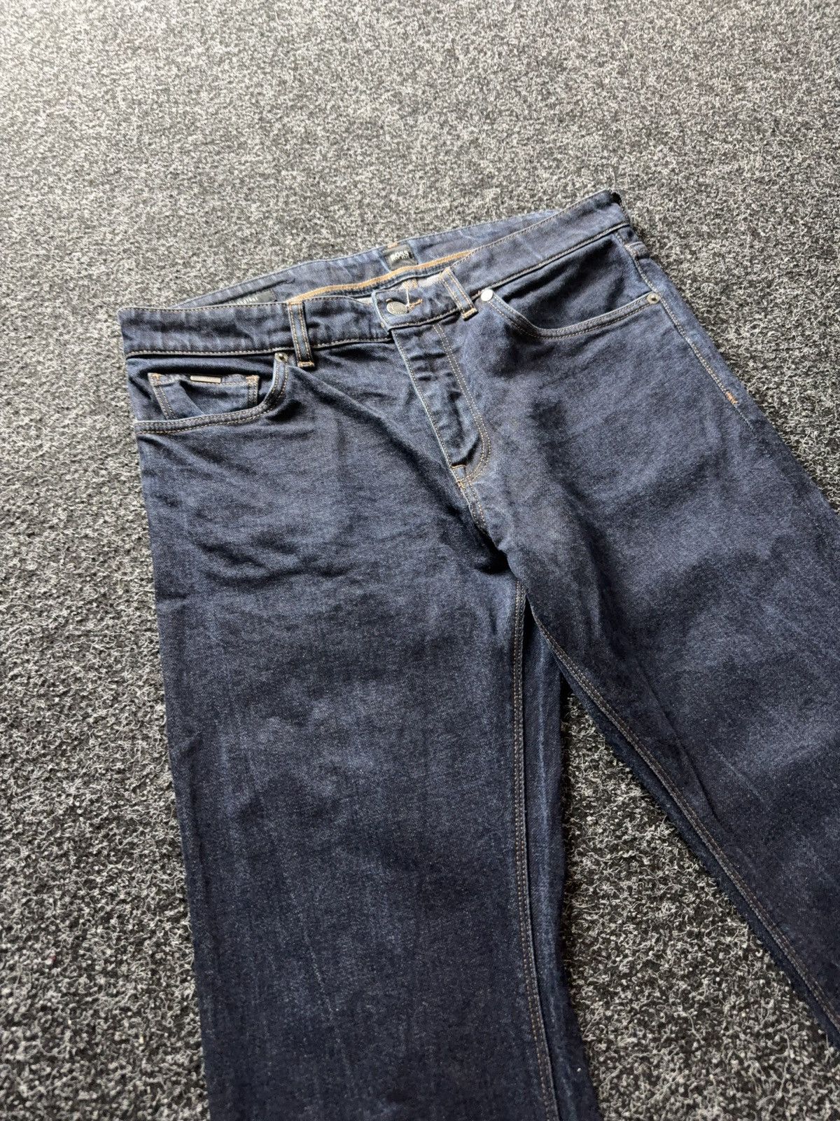 Hugo Boss Luxury Hugo Boss Candiani Denim Dark Blue Jeans Straight Fit Size US 33 - 4 Thumbnail