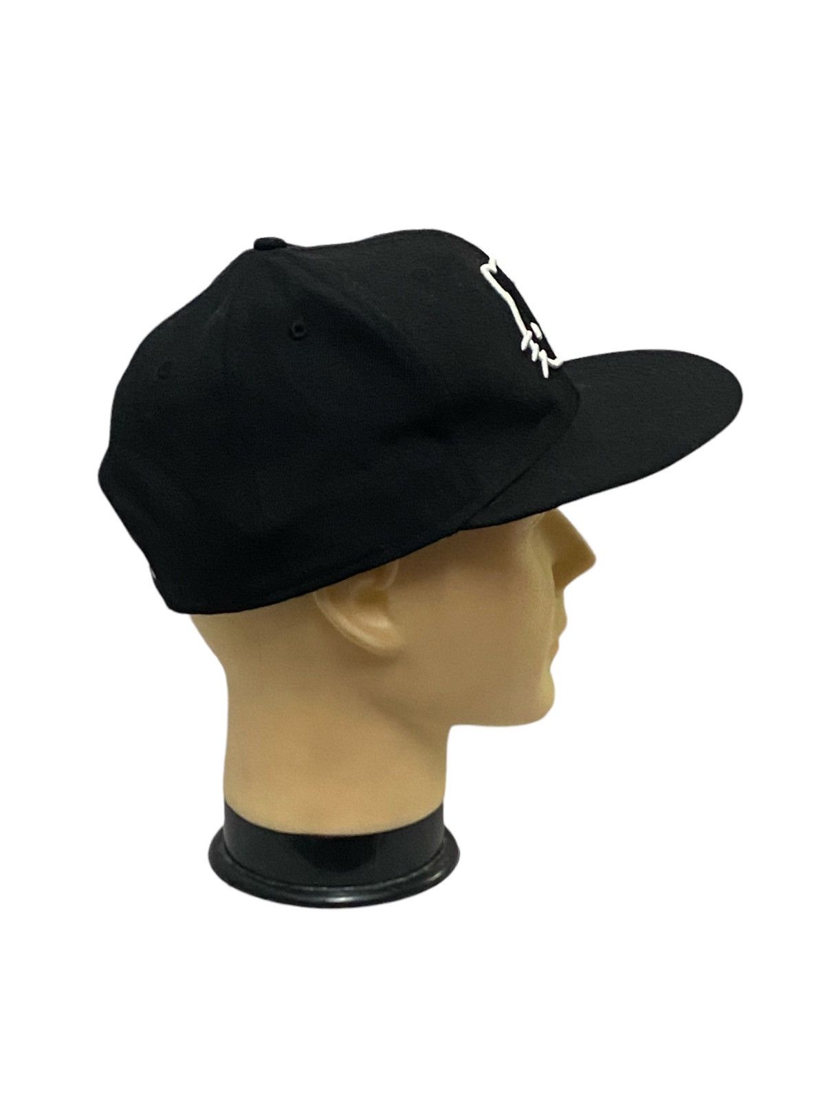 Japanese Brand × New Era New Era X Hello Kitty Full Caps Size ONE SIZE - 7 Thumbnail