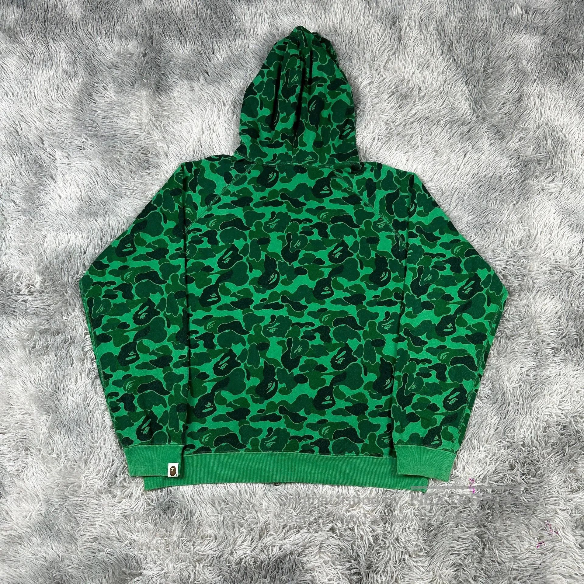 Bape bape green camouflage zip. Size US M / EU 48-50 / 2 - 2 Thumbnail