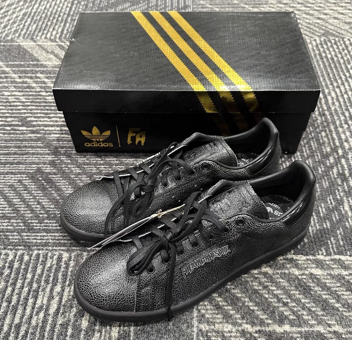 Fucking Awesome Fucking Awesome x adidas Originals Stan Smith Sneakers J42 Size US 10.5 / EU 43-44 - 1 Thumbnail