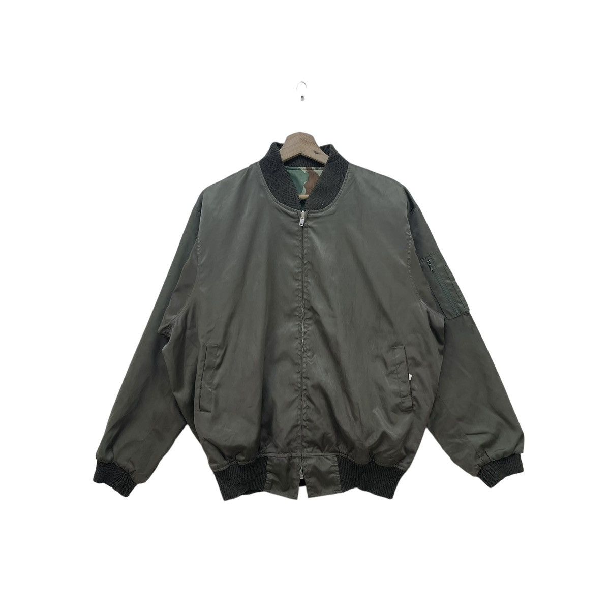 Japanese Brand Japanese Brand Uniqlo Bomber Jacket Size US M / EU 48-50 / 2 - 5 Thumbnail