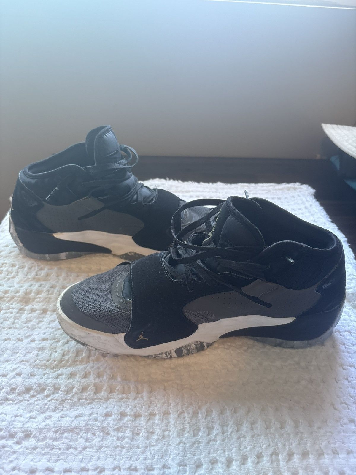 Nike Nike Zion 2 Basketball Shoes size 12 Size US 12 / EU 45 - 3 Thumbnail