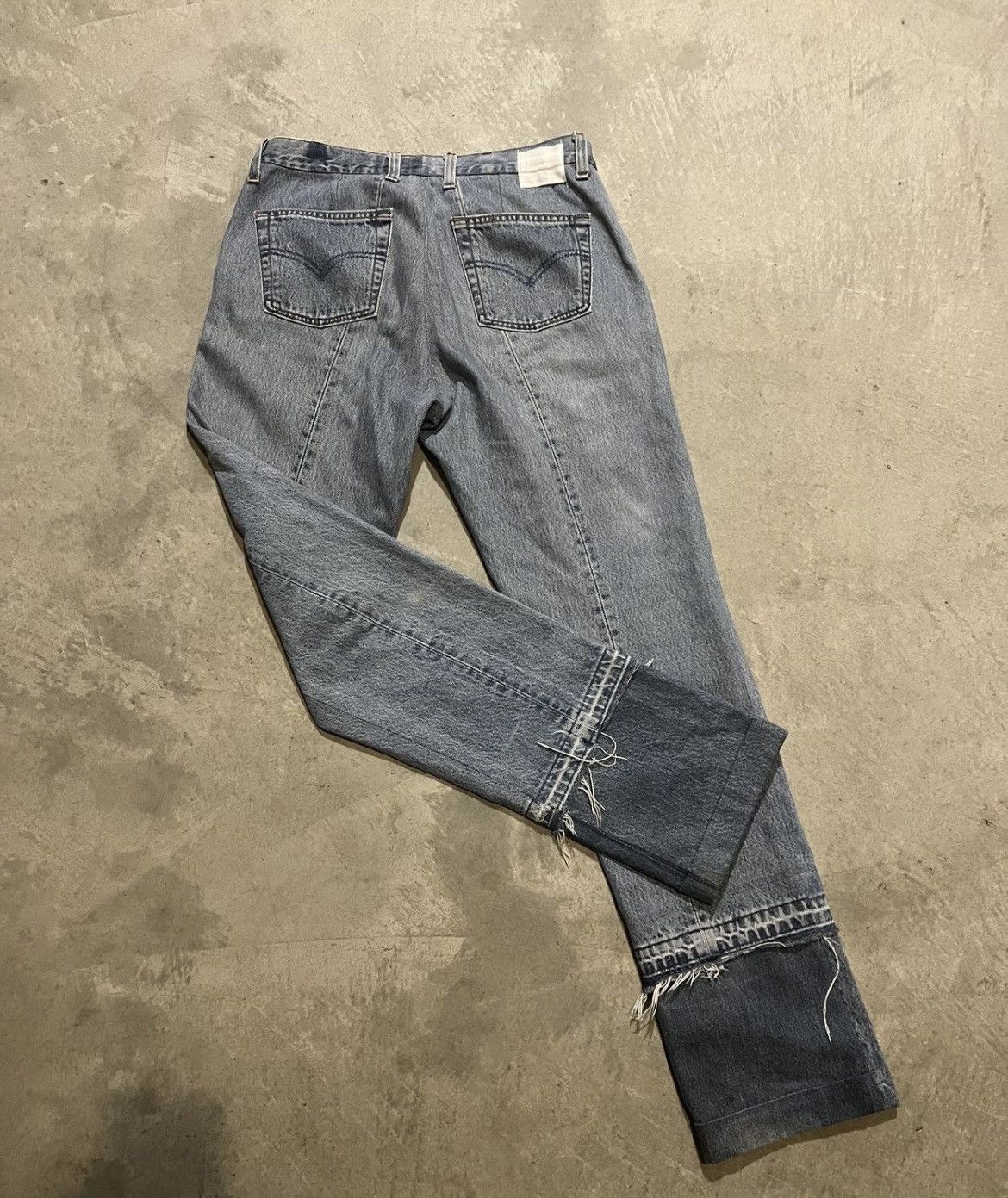 Takahiromiyashita The Soloist. TAKAHIROMIYASHITA TheSoloist SS18 Reconstructed Denim Size US 32 / EU 48 - 2 Thumbnail