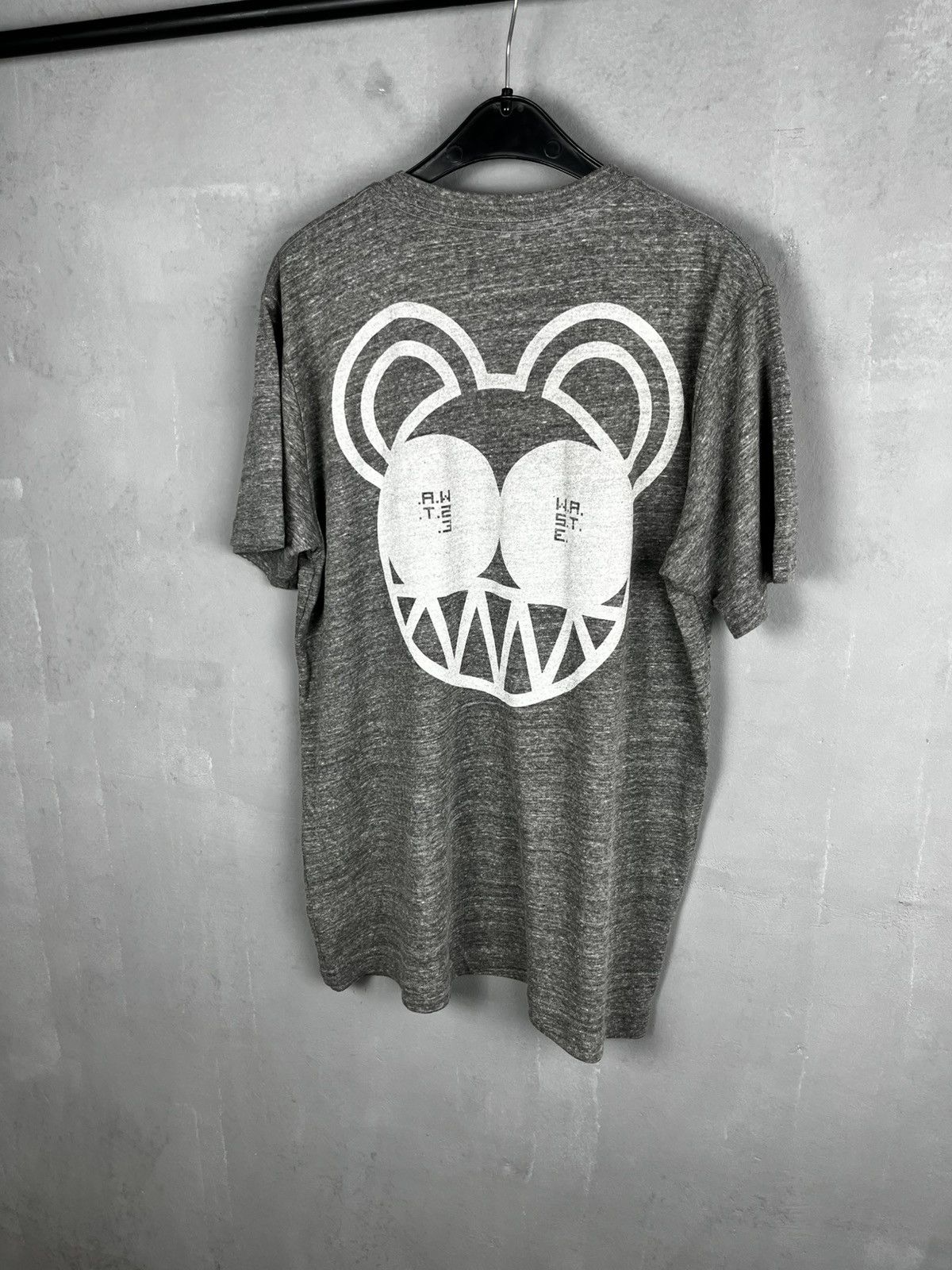 Band Tees Radiohead made USA t shirt vintage Size US XL / EU 56 / 4 - 2 Thumbnail