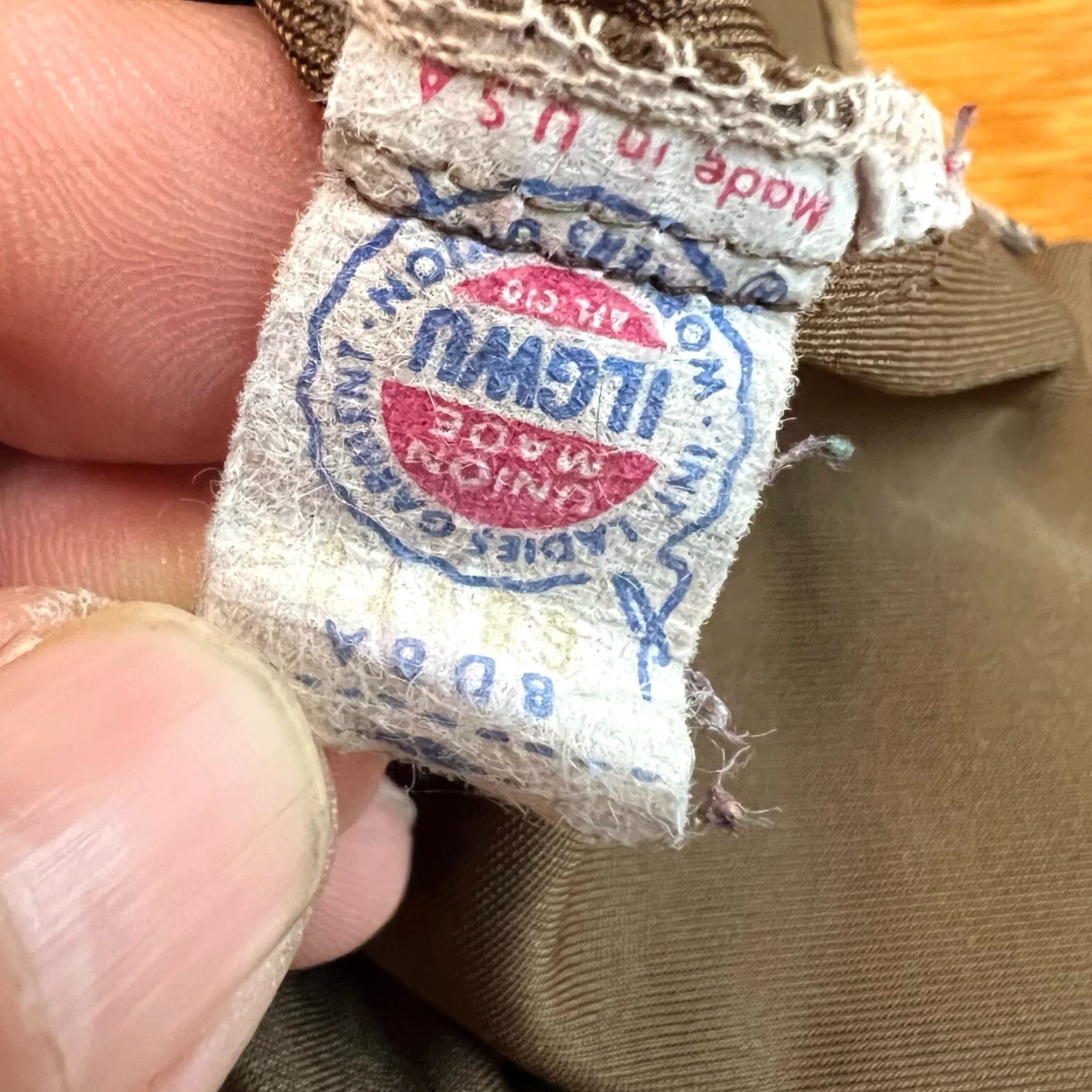 Vintage VINTAGE Adelaar Button Up Blouse Womens L Brown Polyester 100% GENUINE USA MADE ILGWU 80s Button Up Blouse Womens L Brown Poly Classic 80s Mens/Womens Size L / US 10 / IT 46 - 7 Thumbnail