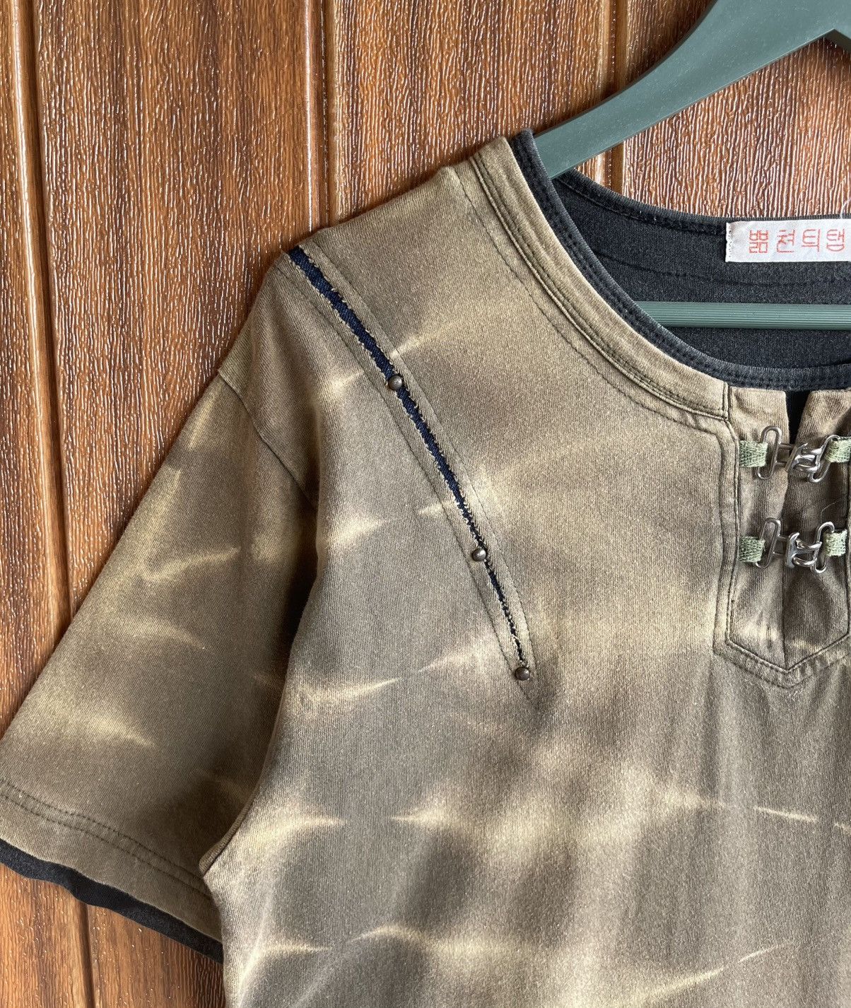 Le Grande Bleu (L.G.B.) Vintage 90s🔥Seditionaries 🔥iron Button Thrashed Faded Tee Size US M / EU 48-50 / 2 - 2 Thumbnail