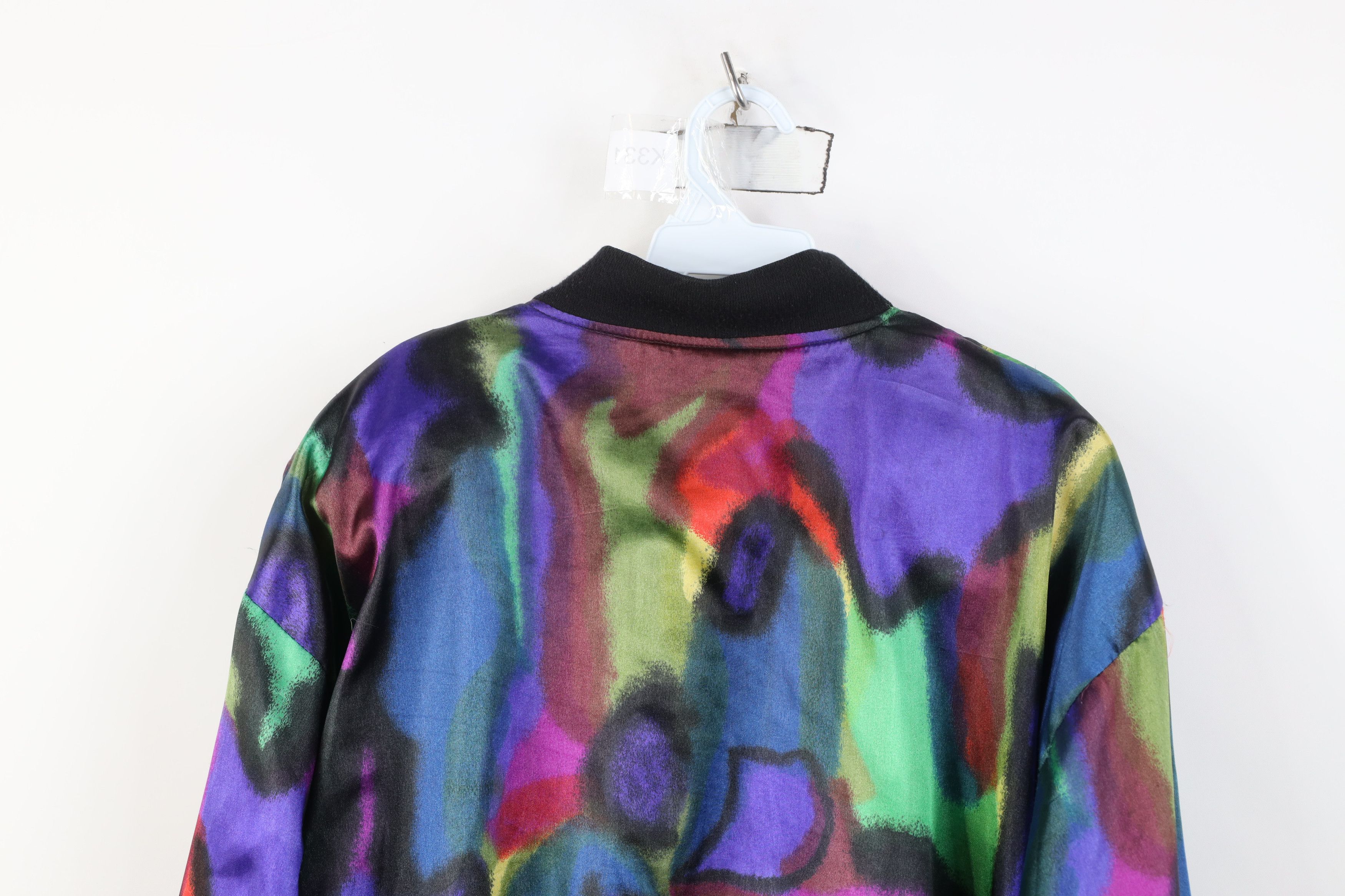 Vintage Vintage 90s Streetwear Silky Rainbow Full Zip Bomber Jacket Size XXL / US 16-18 / IT 52-54 - 14 Thumbnail