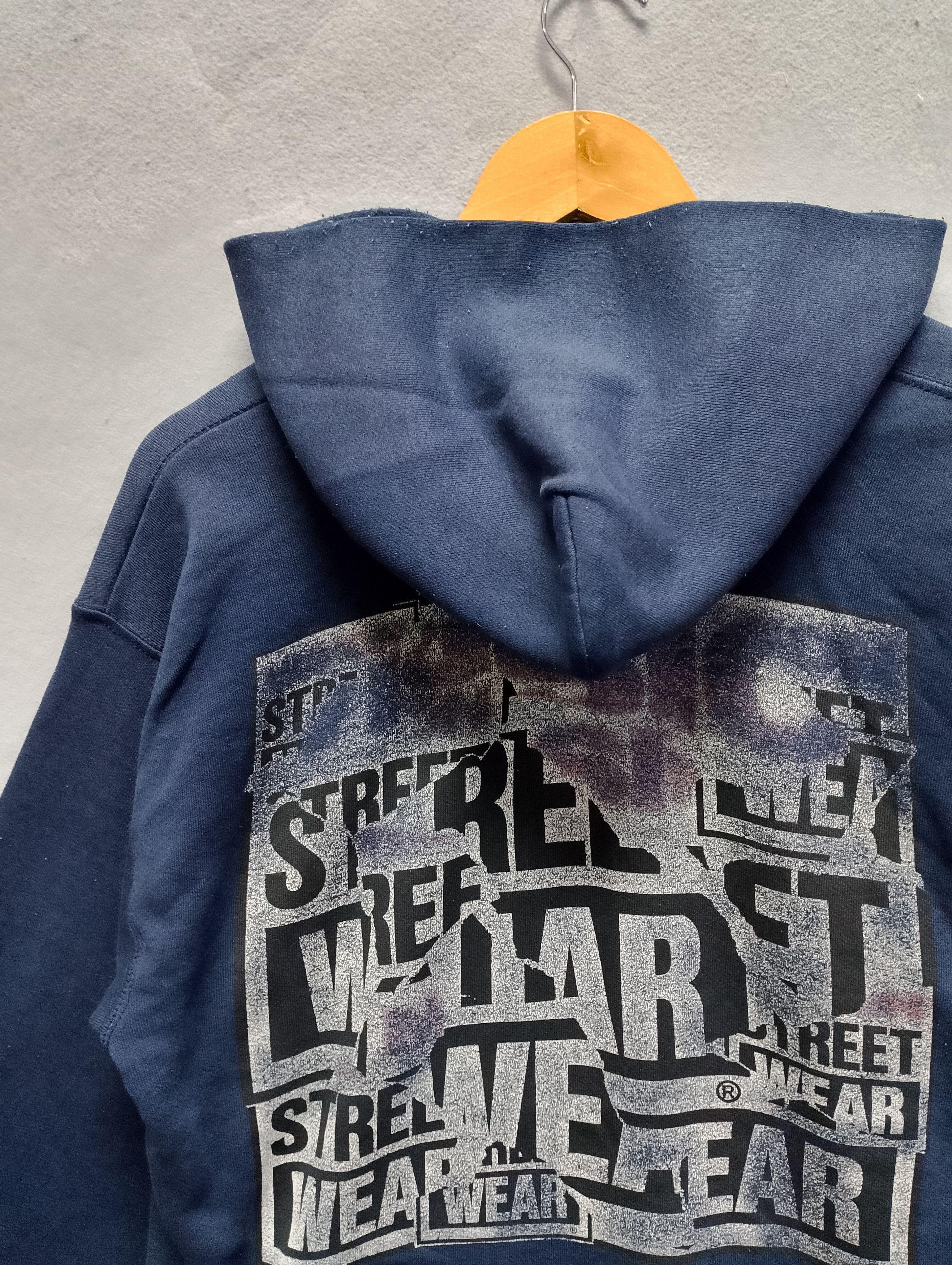 Vision Streetwear Vintage 1991 Vision Street Wear Hoodie Size US L / EU 52-54 / 3 - 8 Thumbnail