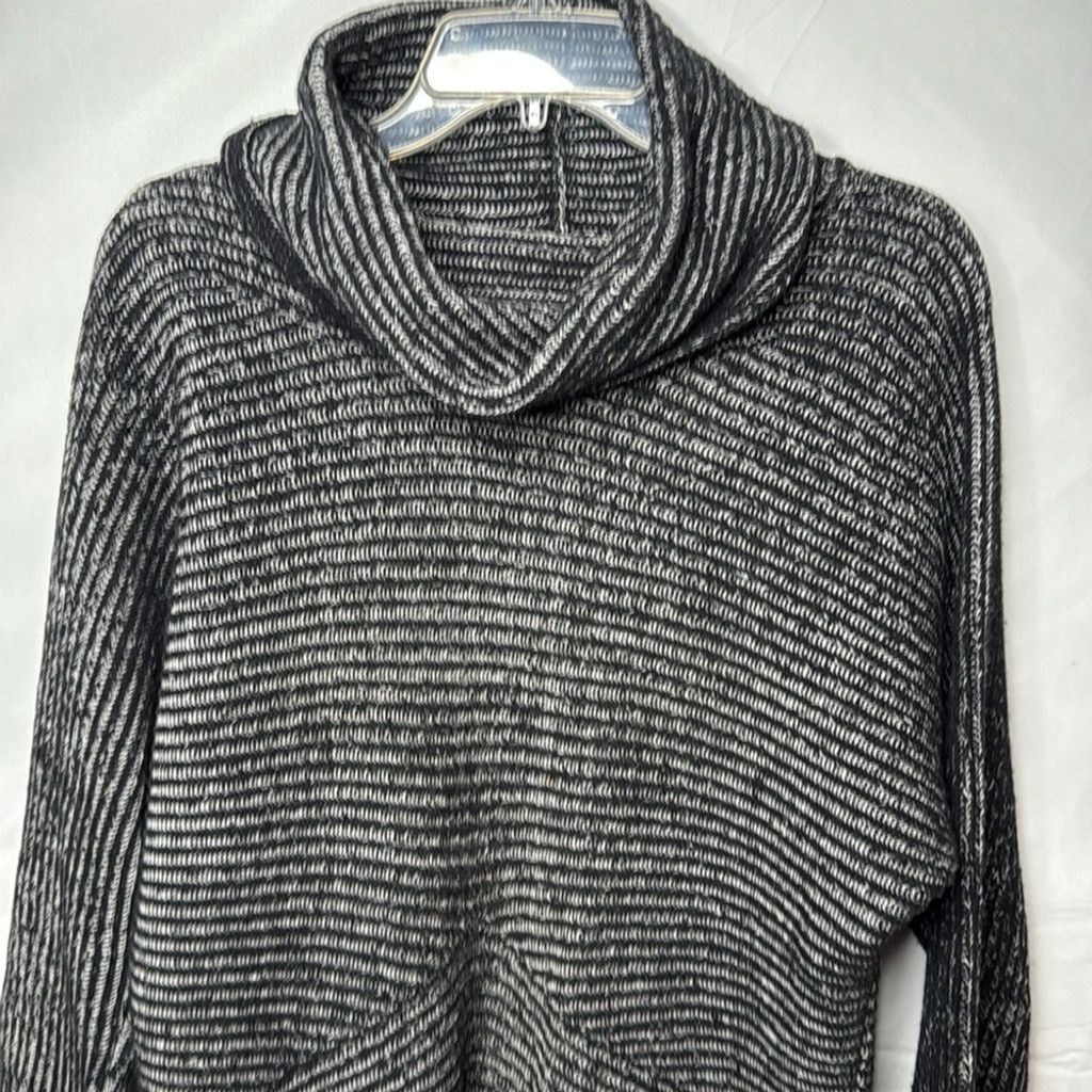 Allsaints NWOT All saints cowl neck dead wood Altair sweater sz Small Size S / US 4 / IT 40 - 2 Thumbnail