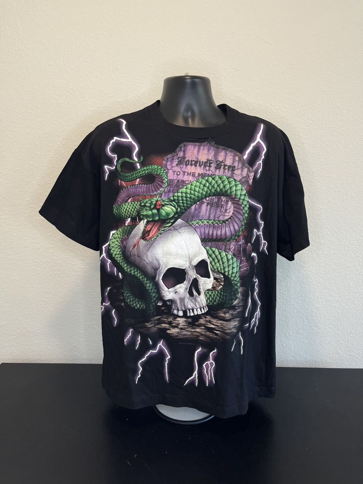 Vintage American thunder shirt forever free snake skull vintage 90s Size US XL / EU 56 / 4 - 1 Thumbnail