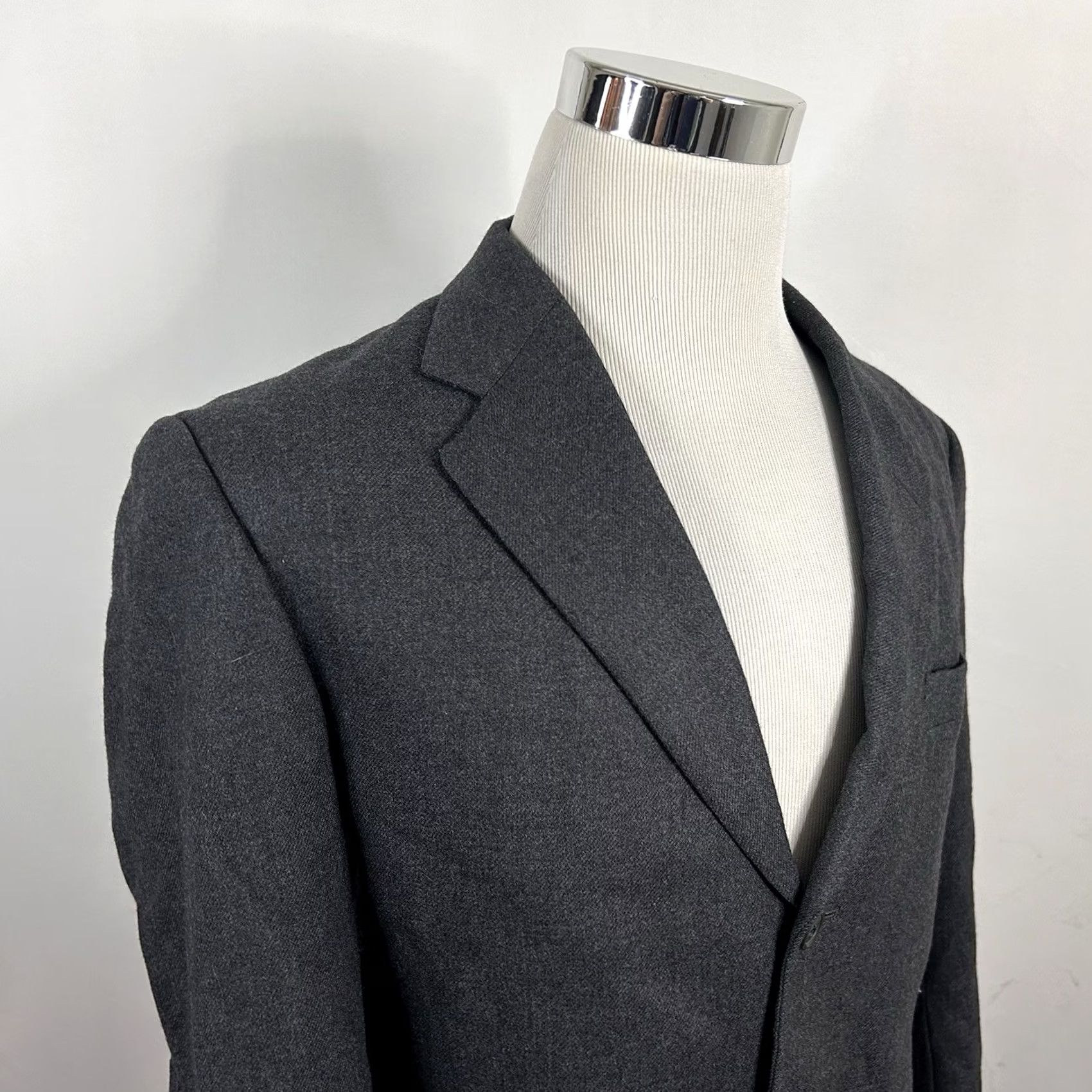 Brooks Brothers Brooks Brothers Sport Coat 40R Gray Wool 3-Button Notch Lapel Single-Breasted Flatless Ventless 2 Piece Adult Regular Mens Size US XS / EU 42 / 0 - 2 Thumbnail