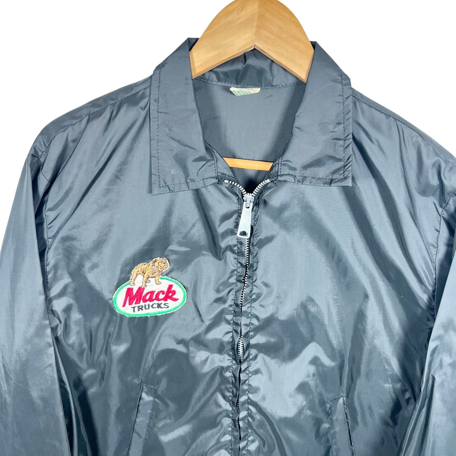 Unknown London Vintage 70's-80's Mack Trucks Black Zip Up Jacket Medium Size US M / EU 48-50 / 2 - 4 Thumbnail