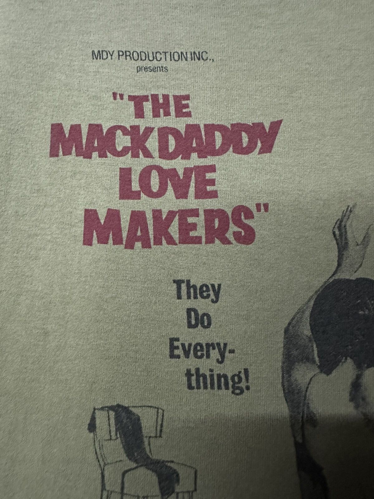 Vintage Vintage Movie The Mack Daddy Love Makers Tee Size US L / EU 52-54 / 3 - 3 Thumbnail