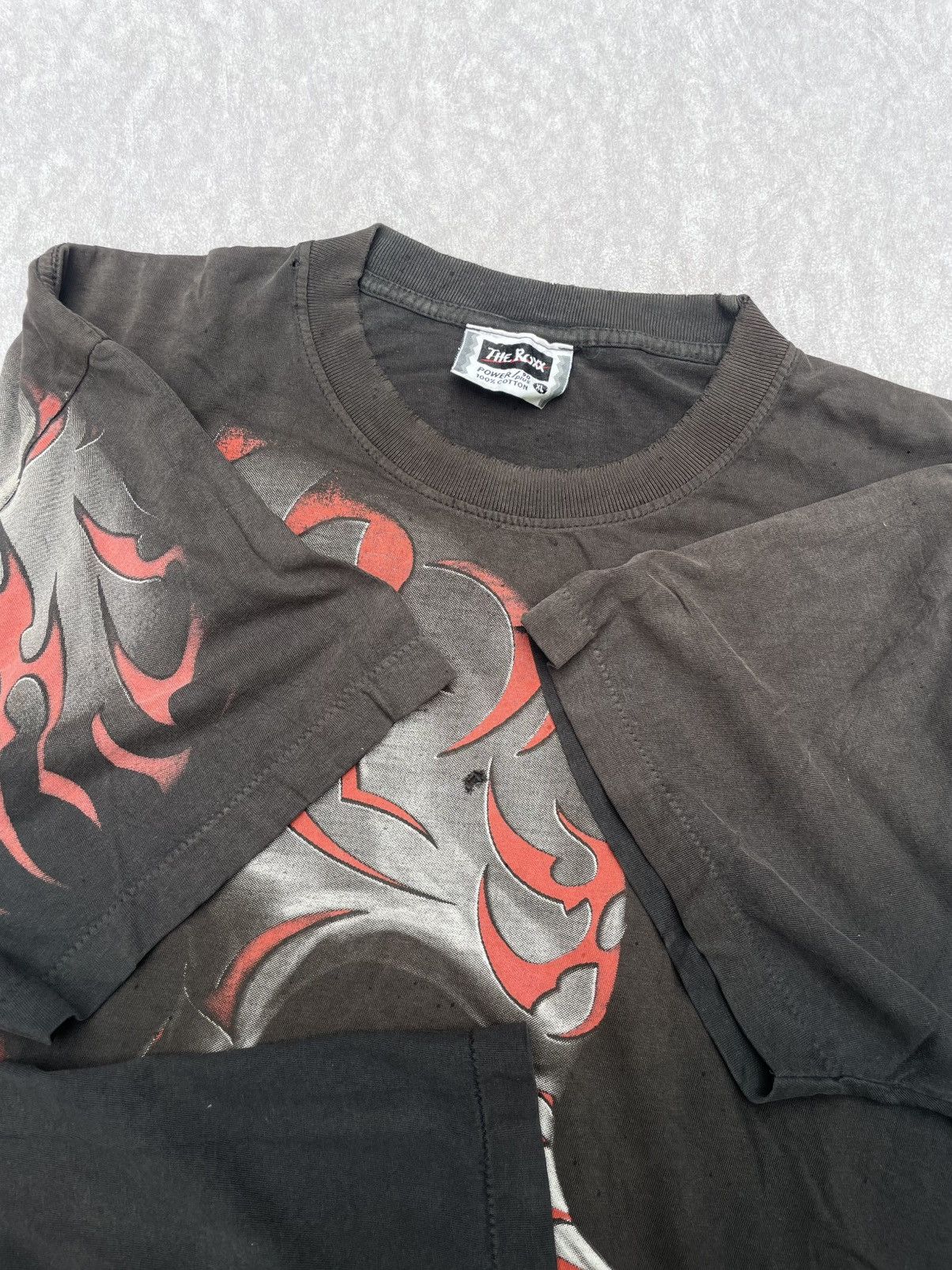 Vintage Vintage Y2K The Roxx Faded Skull Tee Size US XL / EU 56 / 4 - 2 Thumbnail