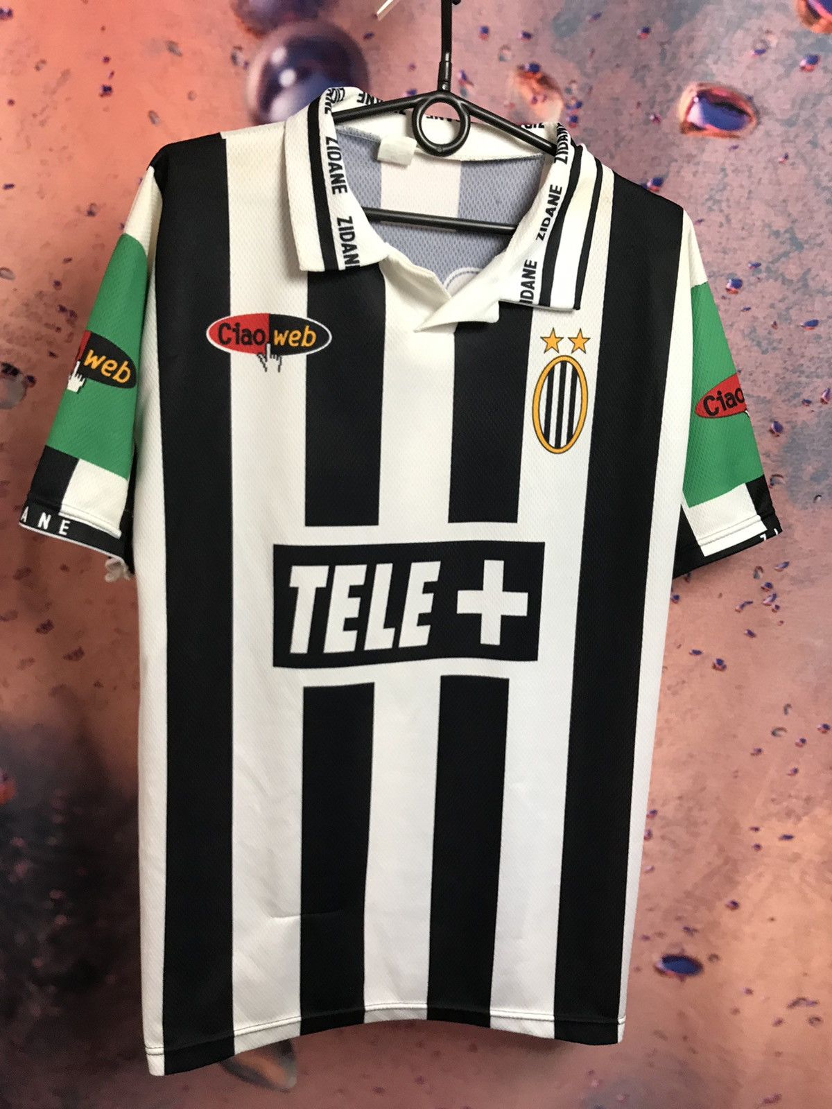 Vintage Juventus Zinedine Zidane bootleg vintage soccer jersey Size US L / EU 52-54 / 3 - 2 Thumbnail
