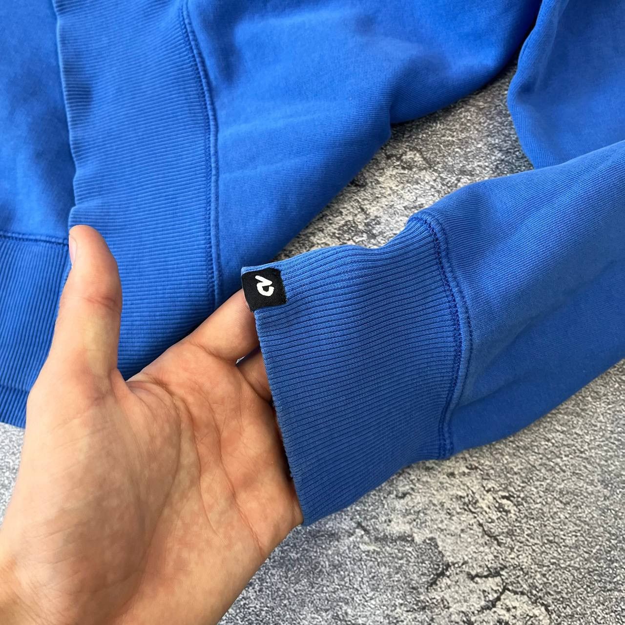 Nike Vintage Blue Sweatshirt Nike,basic mini logo y2k style Size US XL / EU 56 / 4 - 11 Thumbnail