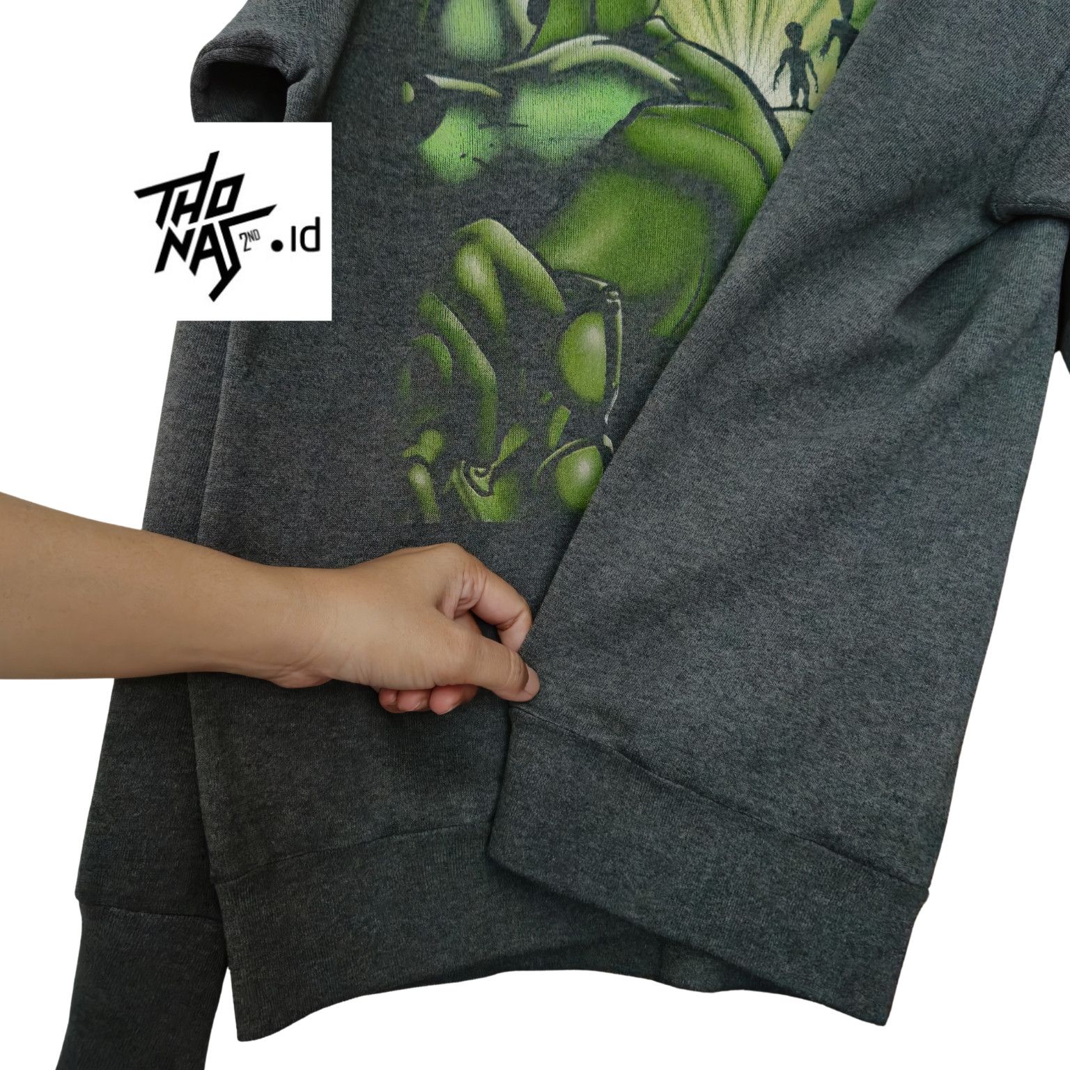Warner Bros Looney Tunes Tasmanian Devil Aliens Wrong Place Wrong Guy Size US XL / EU 56 / 4 - 4 Thumbnail