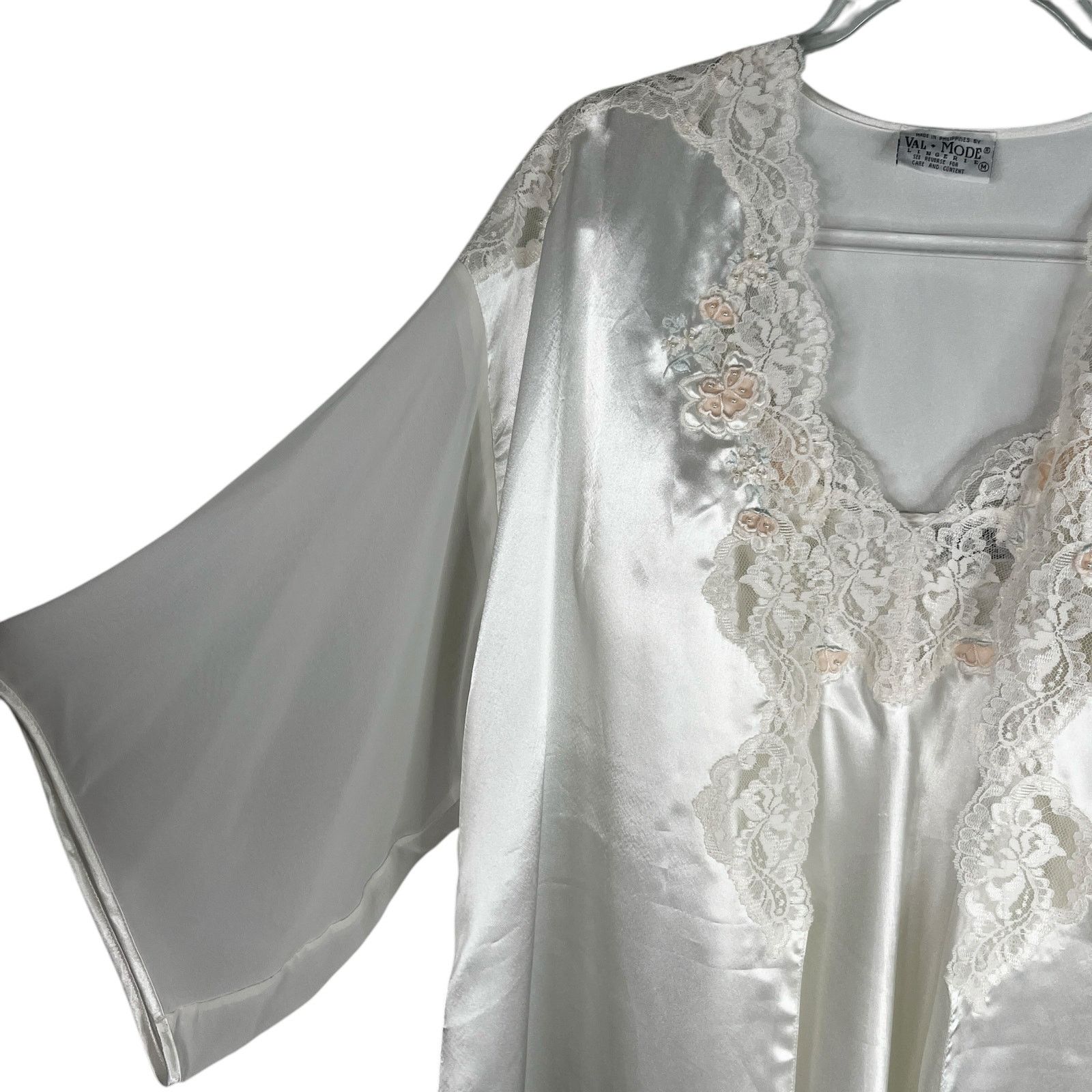 Other Val Mode Vintage Lingerie Wedding M/L Nightie Robe Lace New Size ONE SIZE - 11 Thumbnail
