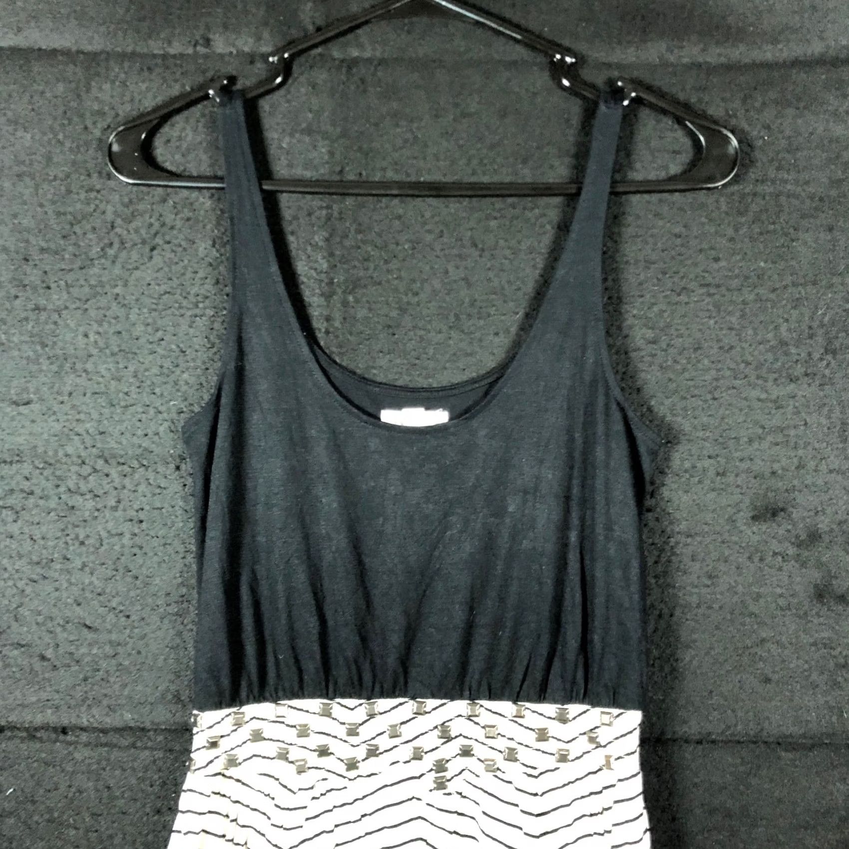 Anthropologie Silence + Noise Womens Dress Geometric Sleeveless Black White Midi Small Enjoy Casual Party/Cocktail Travel Womens Size S / US 4 / IT 40 - 2 Thumbnail