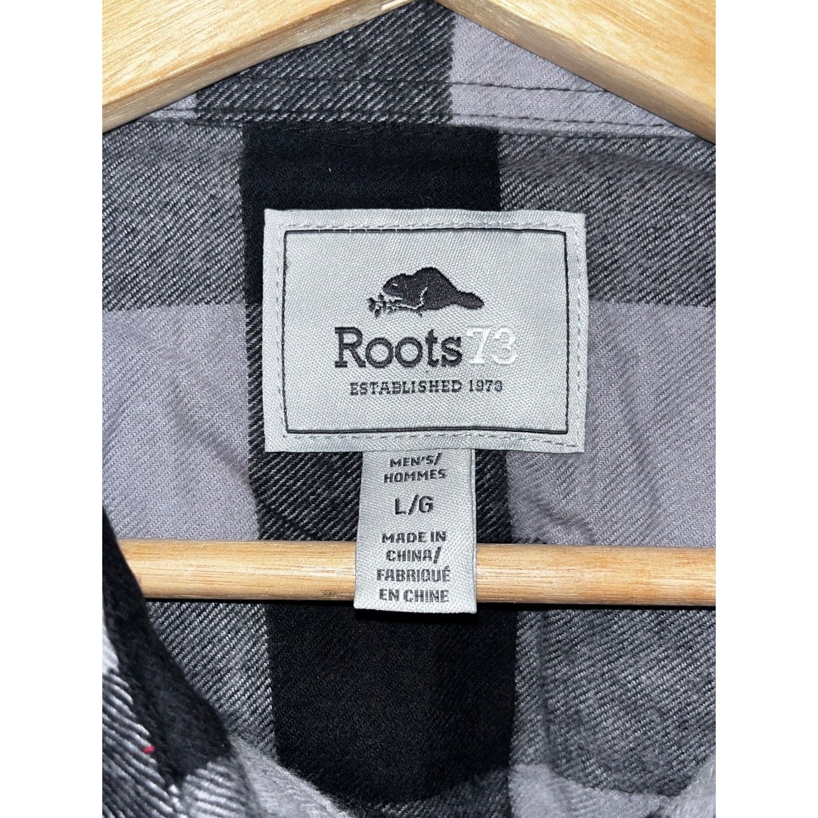 Roots Roots 73 Spruce Lake Amazon Logo Plaid Flannel Sz. L NWT Size US L / EU 52-54 / 3 - 7 Thumbnail