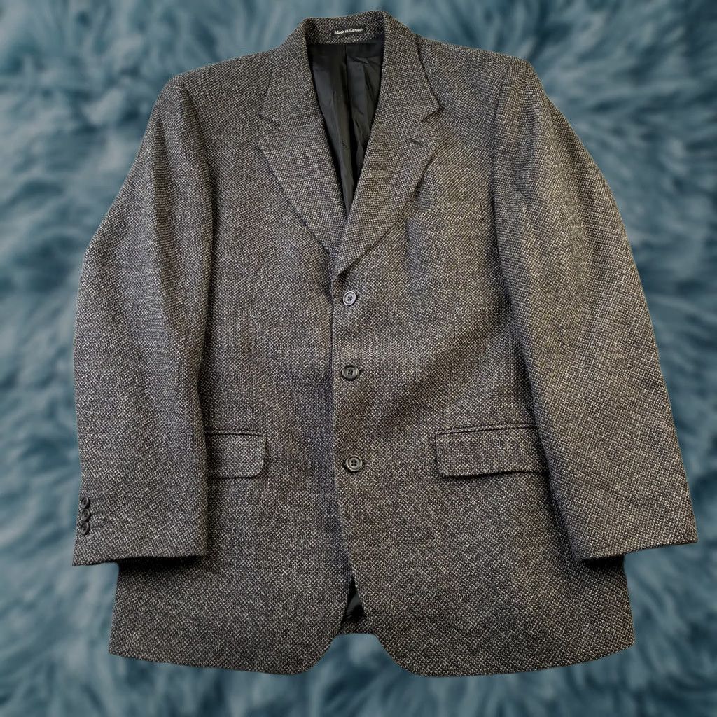 Yves Saint Laurent VINTAGE Saint Laurent Blazer Mens 44 Wool Black Single-Breasted 2-Button Notch Lapel Wool Lining Regular Chest 44 Vintage Sports Mens BLAZER Size 44R - 1 Thumbnail