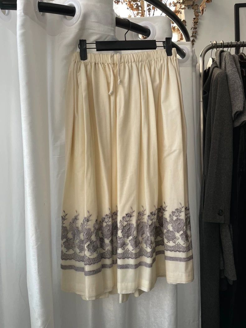 Comme des Garcons Comme des Garcons size os Medieval tulle floral embroidere Size 25" / US 0 / IT 36 - 1 Thumbnail