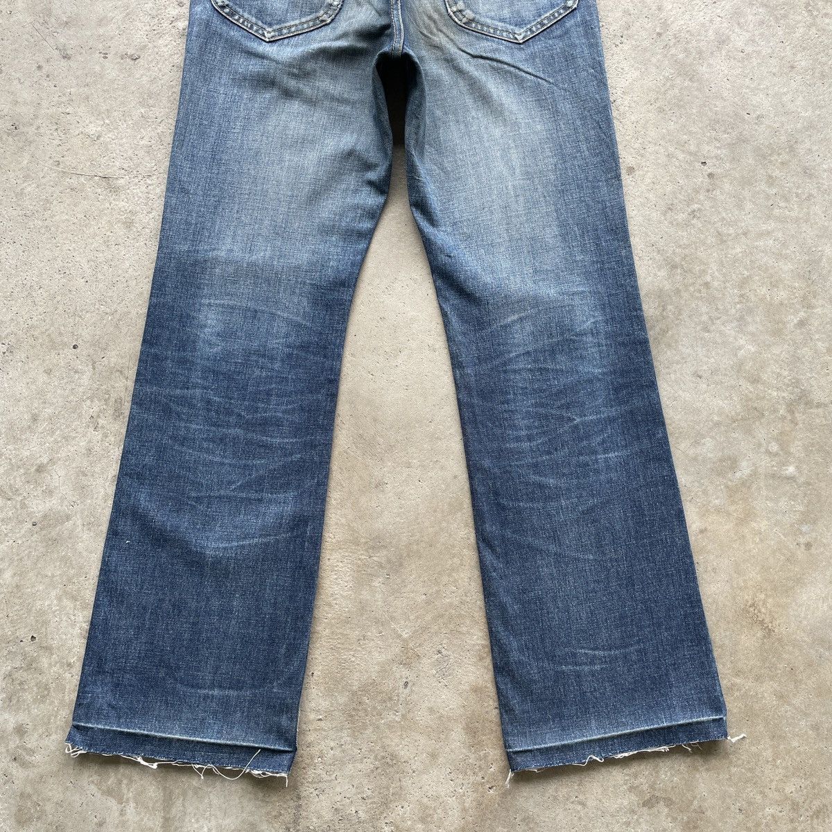 Japanese Brand Vintage Distressed Lee Faded Flare Jeans Denim Pants W28 Size US 28 / EU 44 - 13 Thumbnail