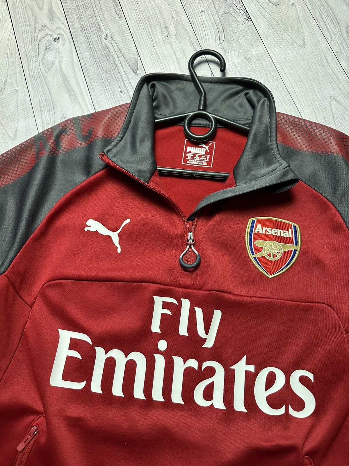 Puma Vintage Arsenal soccer jersey puma jacket size M Size US S / EU 44-46 / 1 - 5 Thumbnail