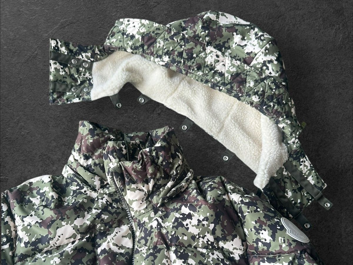 Moncler Moncler Camo Blac Coat Size US M / EU 48-50 / 2 - 8 Thumbnail