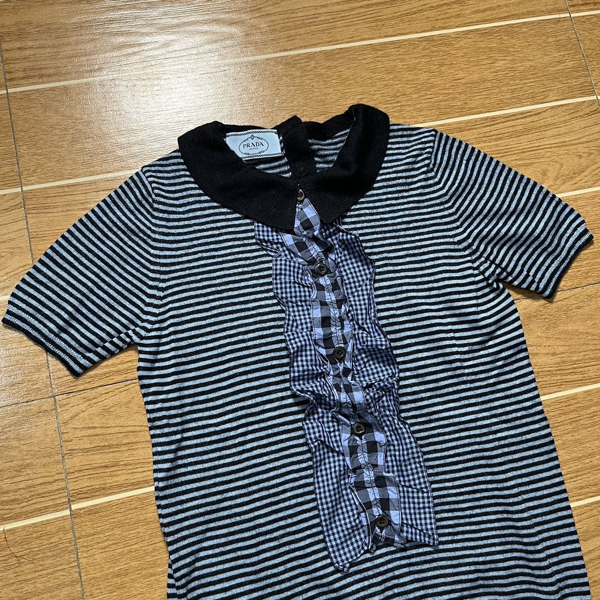 Prada Prada Knitted Tops Size S / US 4 / IT 40 - 2 Thumbnail