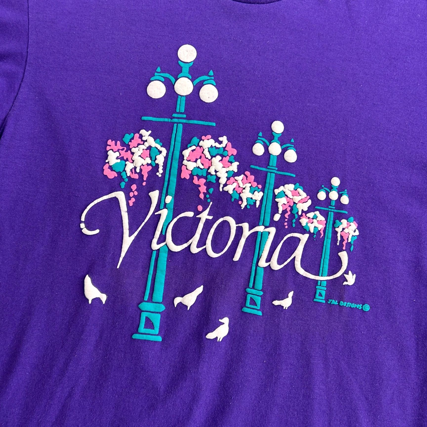 Hanes VINTAGE Hanes Fifty-Fifty T Shirt Unisex Adults L Purple 80s Graphic Print Puff Single Stitch Crew Neck Canada Made USA Size US L / EU 52-54 / 3 - 2 Thumbnail