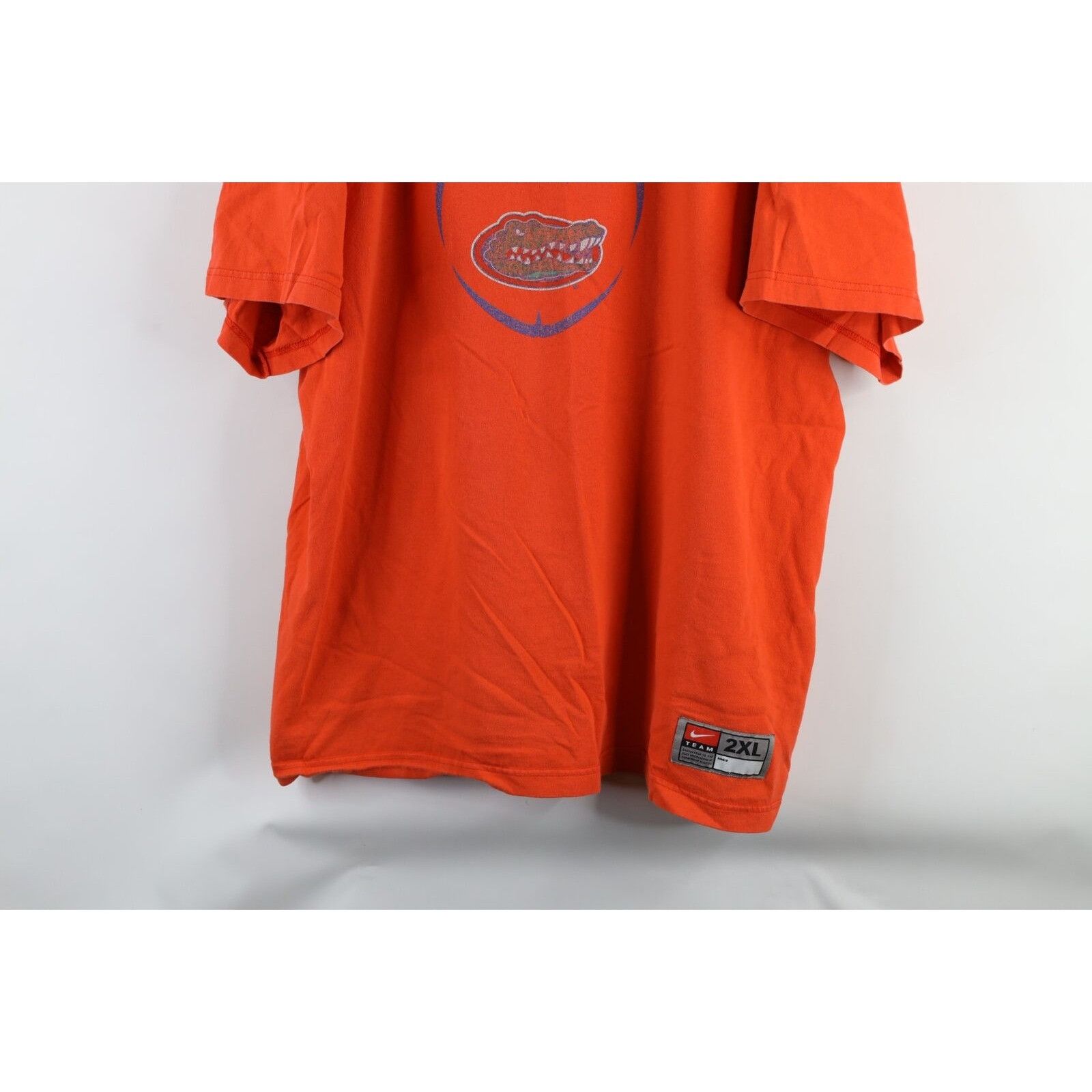 Nike × Vintage Vintage Nike Travis Scott University of Florida T-Shirt Size US XXL / EU 58 / 5 - 3 Thumbnail
