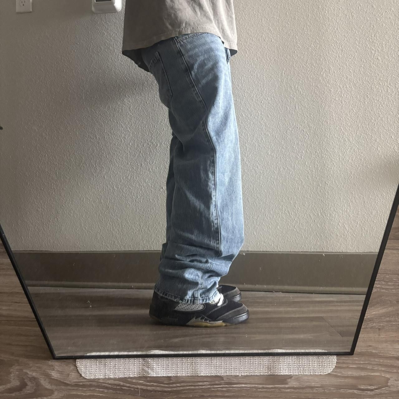 Vintage Crazy Vintage Y2K/2000s Light Wash Low Rise Baggy Denim Jeans! 30x32 Size US 30 / EU 46 - 2 Thumbnail