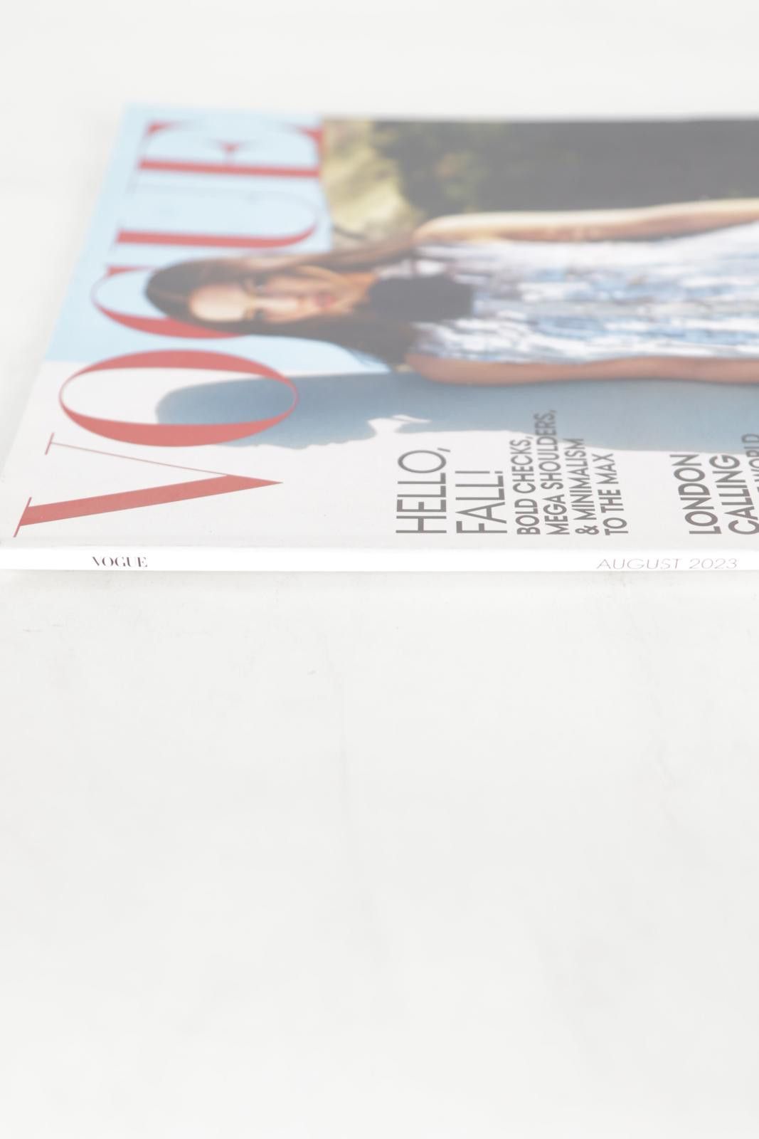 Vogue 2023' Vogue August Olivia Rodrigo Magazine Size ONE SIZE - 3 Thumbnail