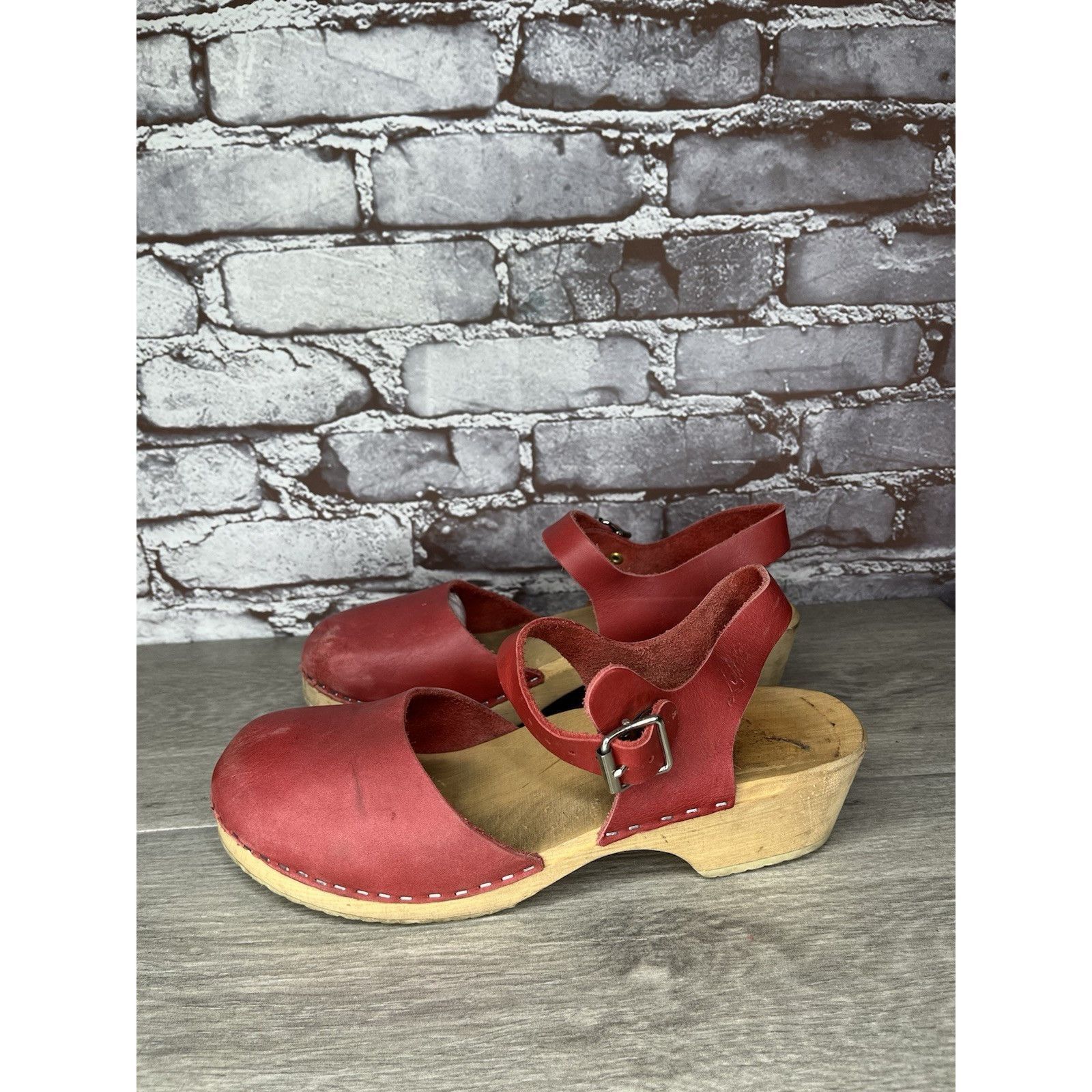Warren Lotas Lotta's Stockholm T-bar Highwood Red Leather Clogs Nubuck Wo Size US 10.5 / IT 40.5 - 15 Thumbnail